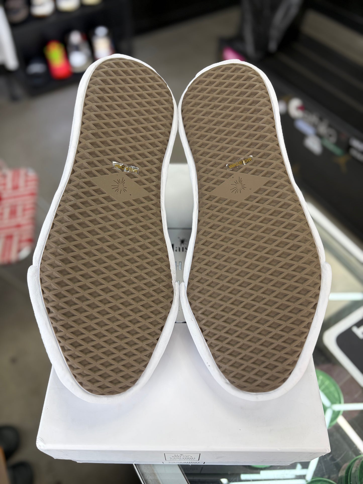 Maison Mihara Yasuhiro Peterson “Black/White” Size 45