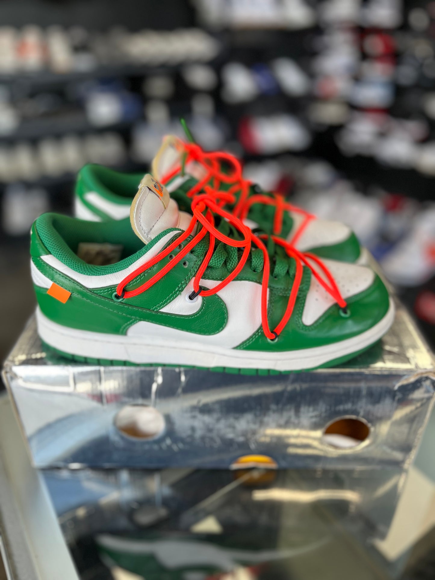 Nike Dunk Off White “Pine Green” Size 8.5