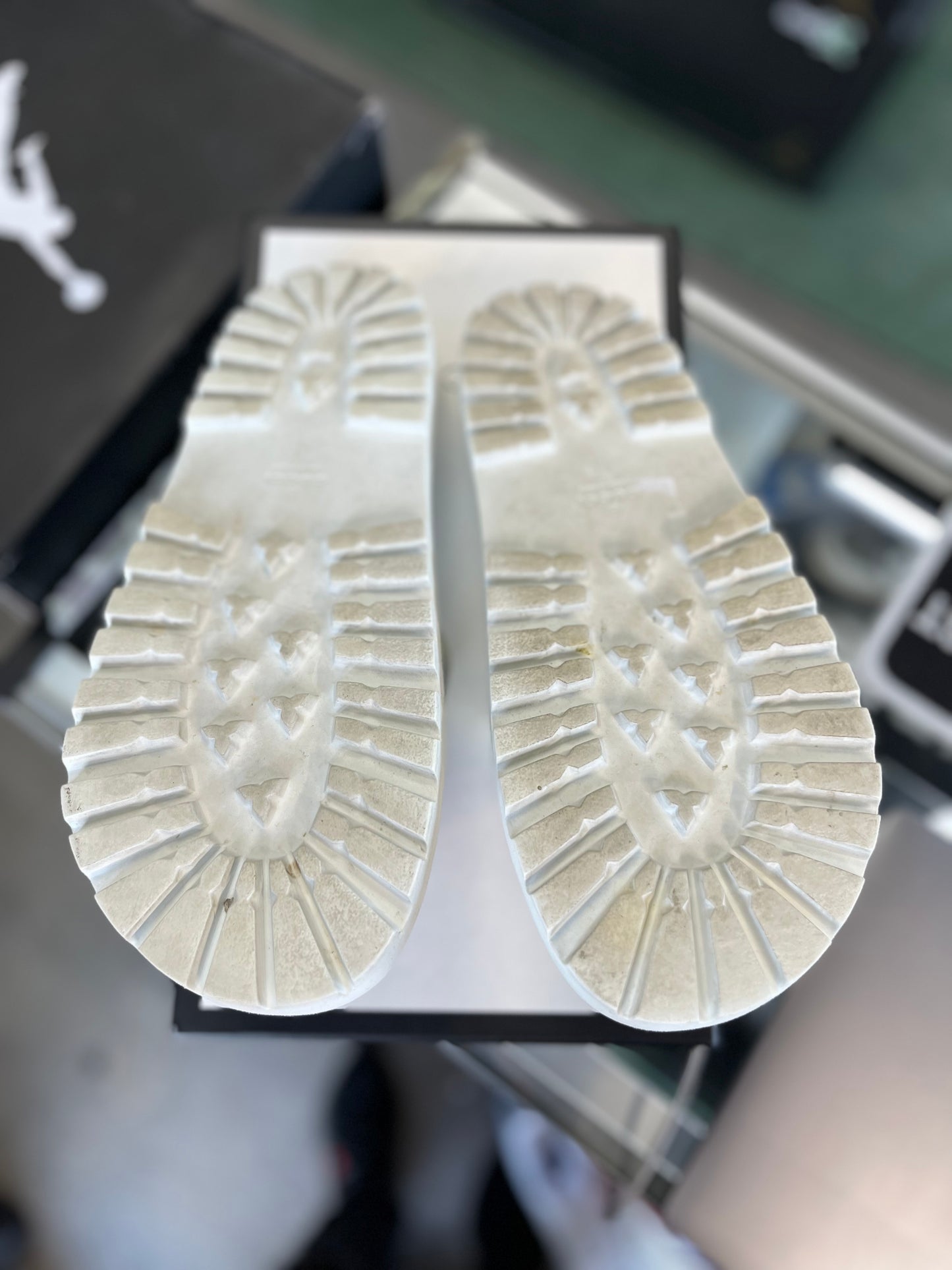Gucci Web Slide Sandal “White” Size 11