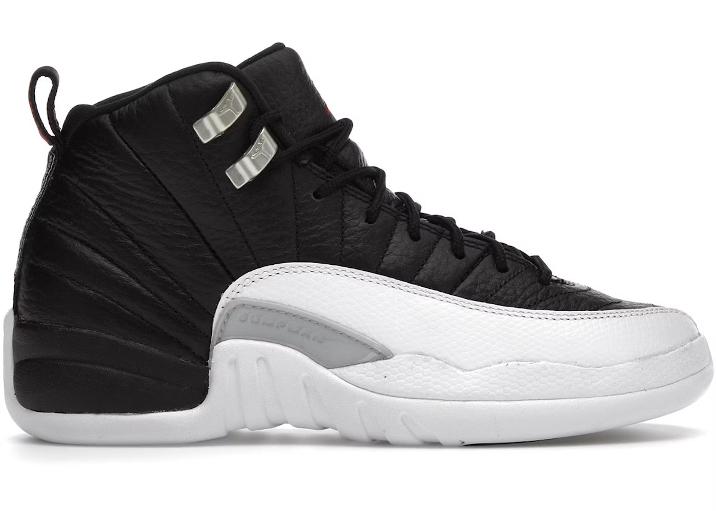 Jordan 12 “Playoffs” (Gs) Size 7y/8.5w