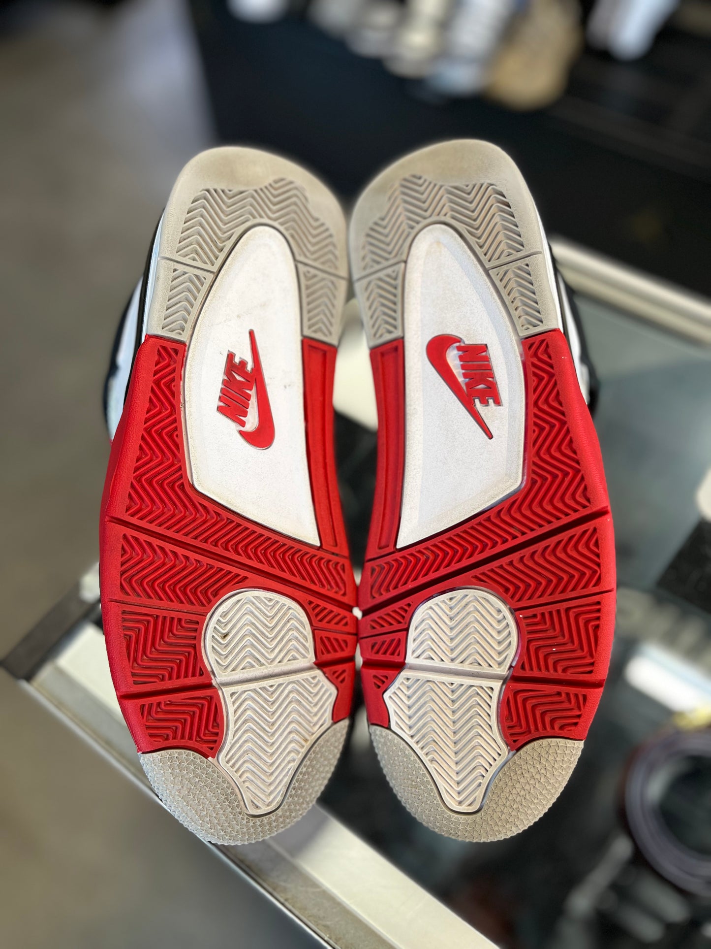Jordan 4 “Fire Red” Size 11
