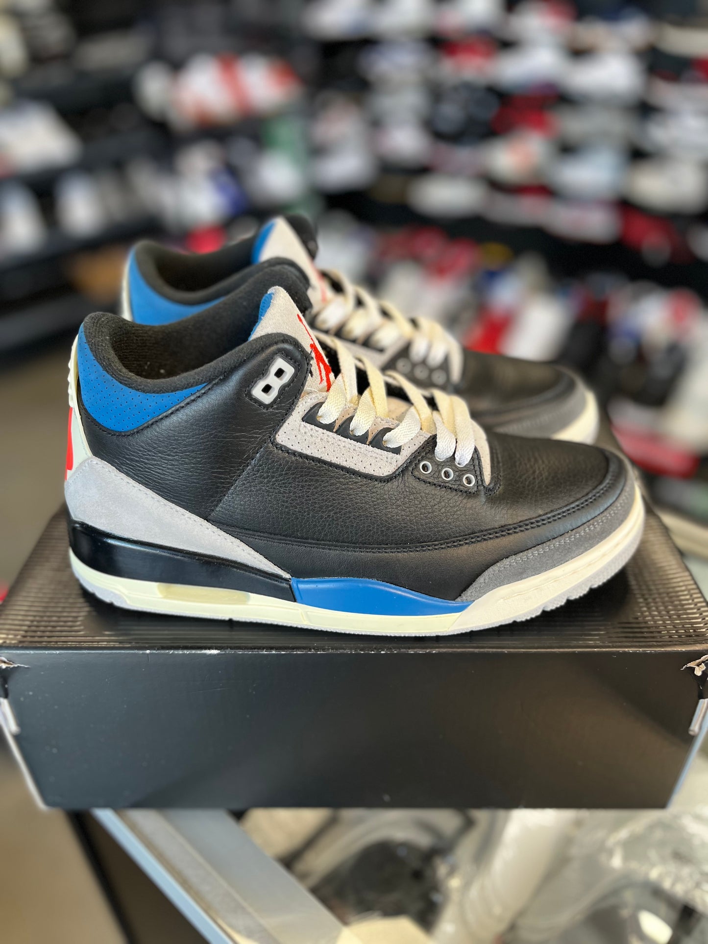 Jordan 3 “Rare Air” Size 8.5