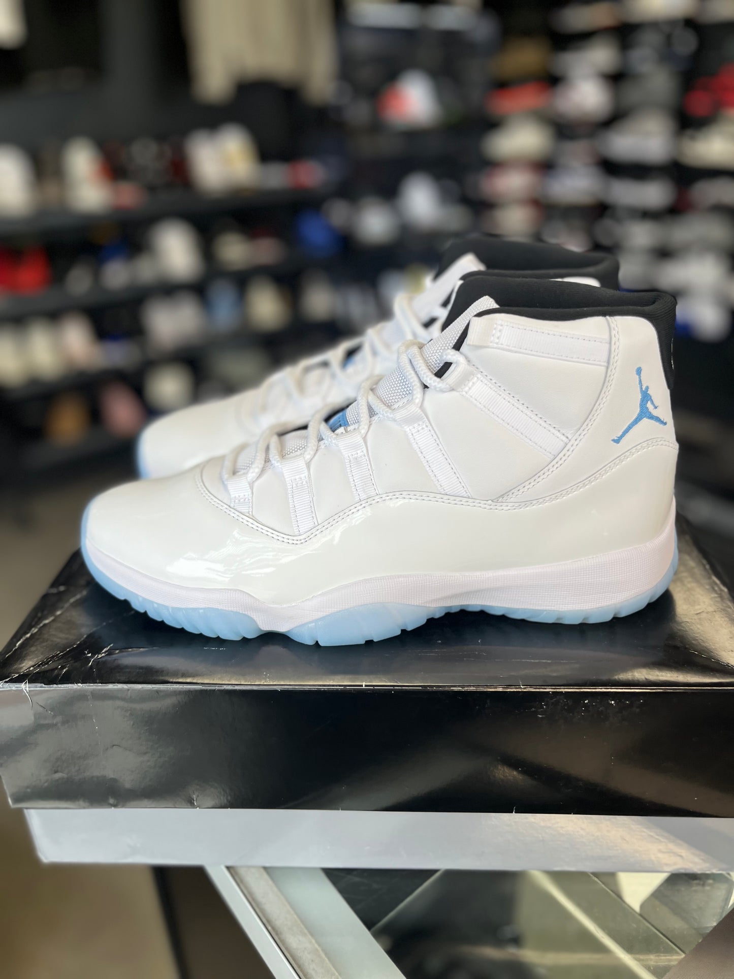 Jordan 11 “Legend Blue” Size 12