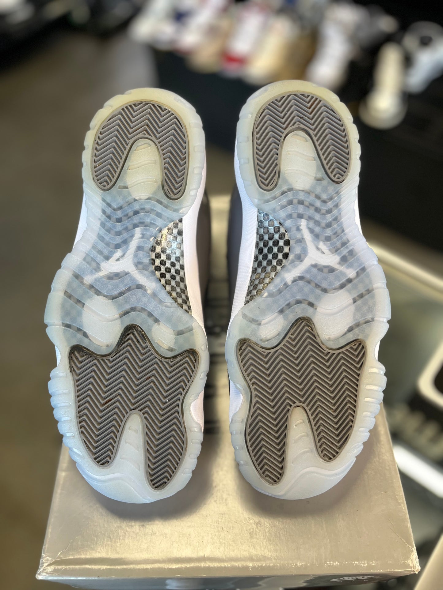 Jordan 11 “Cool Grey” Size 10.5