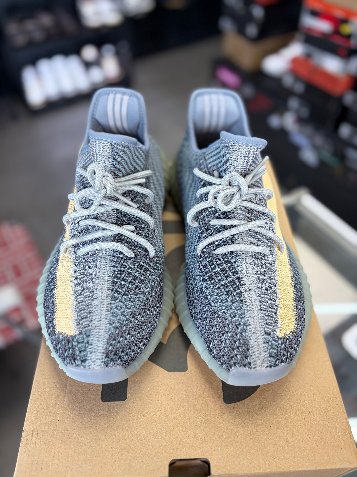 Yeezy 350 “Ash Blue” Size 9