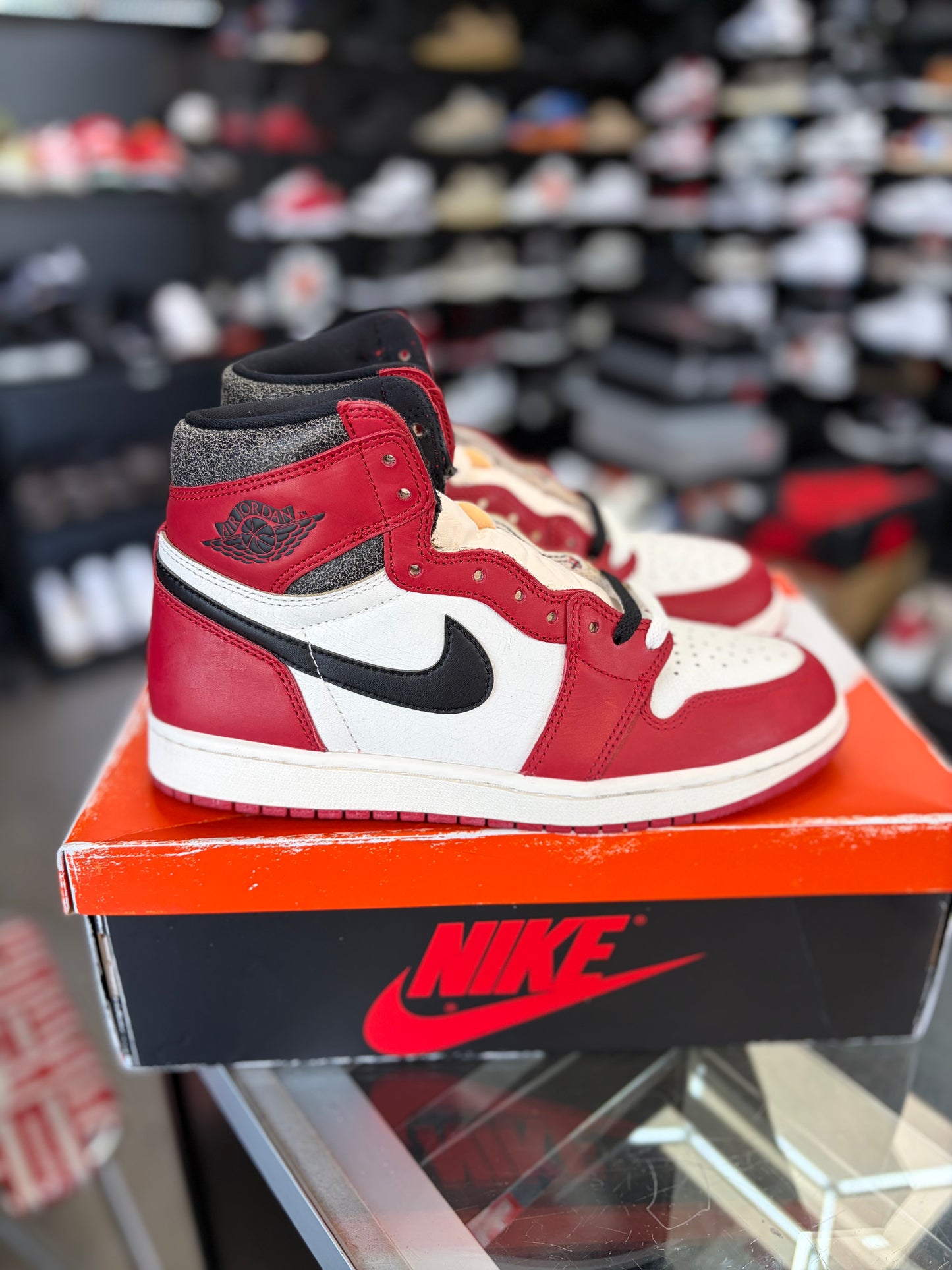 Jordan 1 “Lost & Found” Size 9