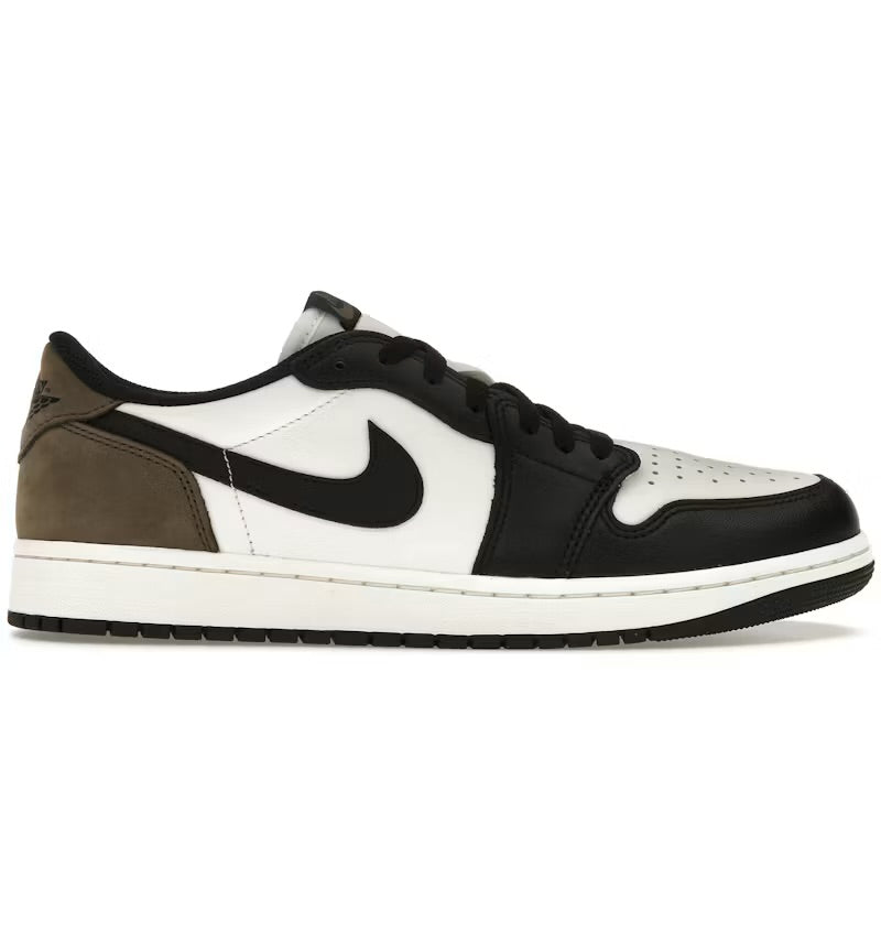 Jordan 1 Low “Mocha” Size 10.5