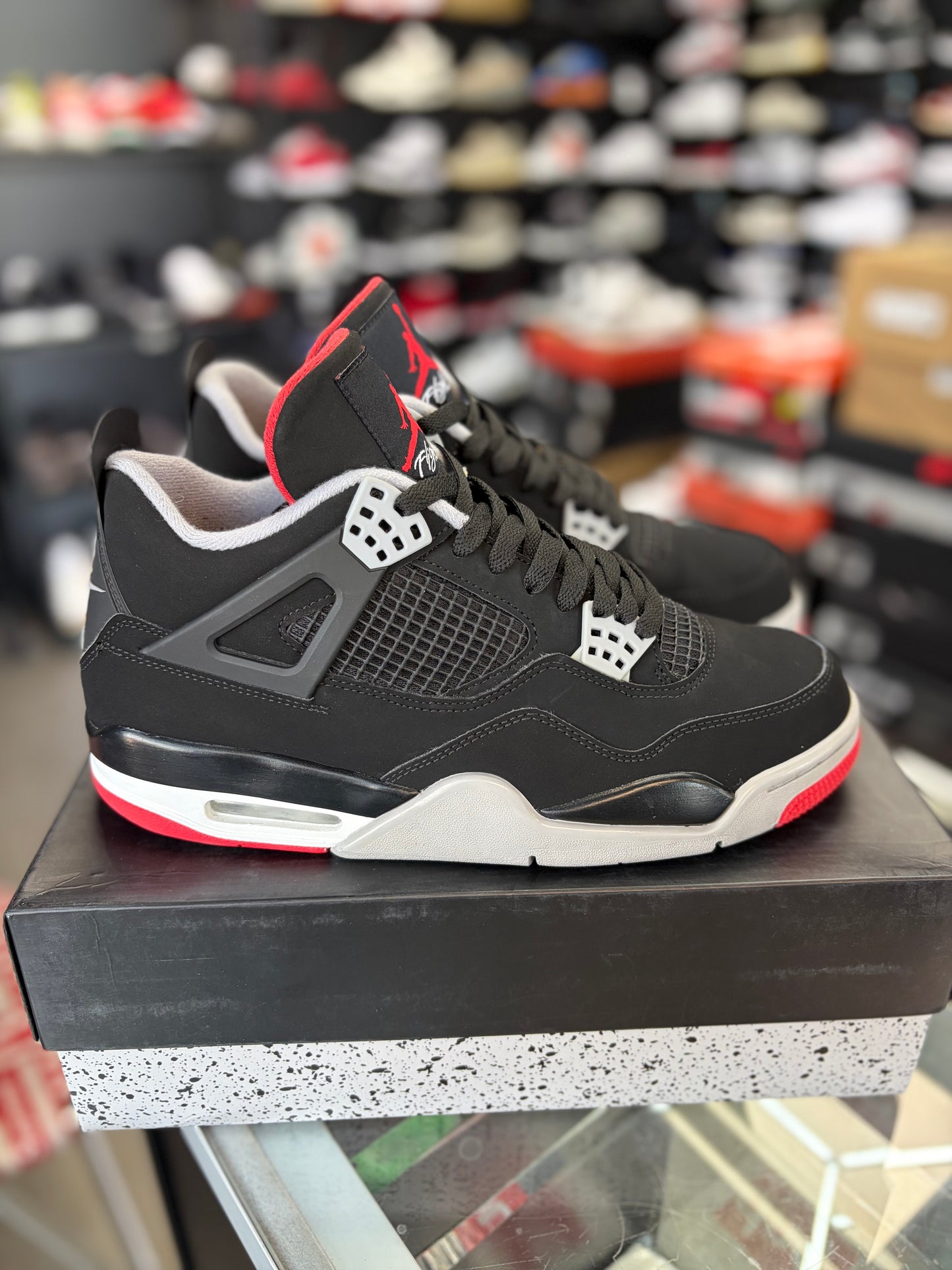 Jordan 4 “Bred” (2019) Size 10.5