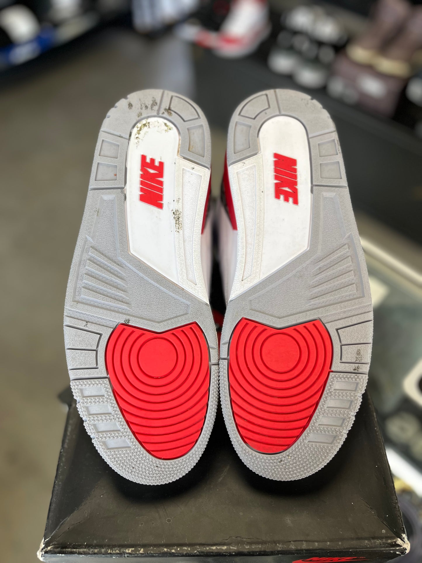 Jordan 3 “Fire Red” Size 11
