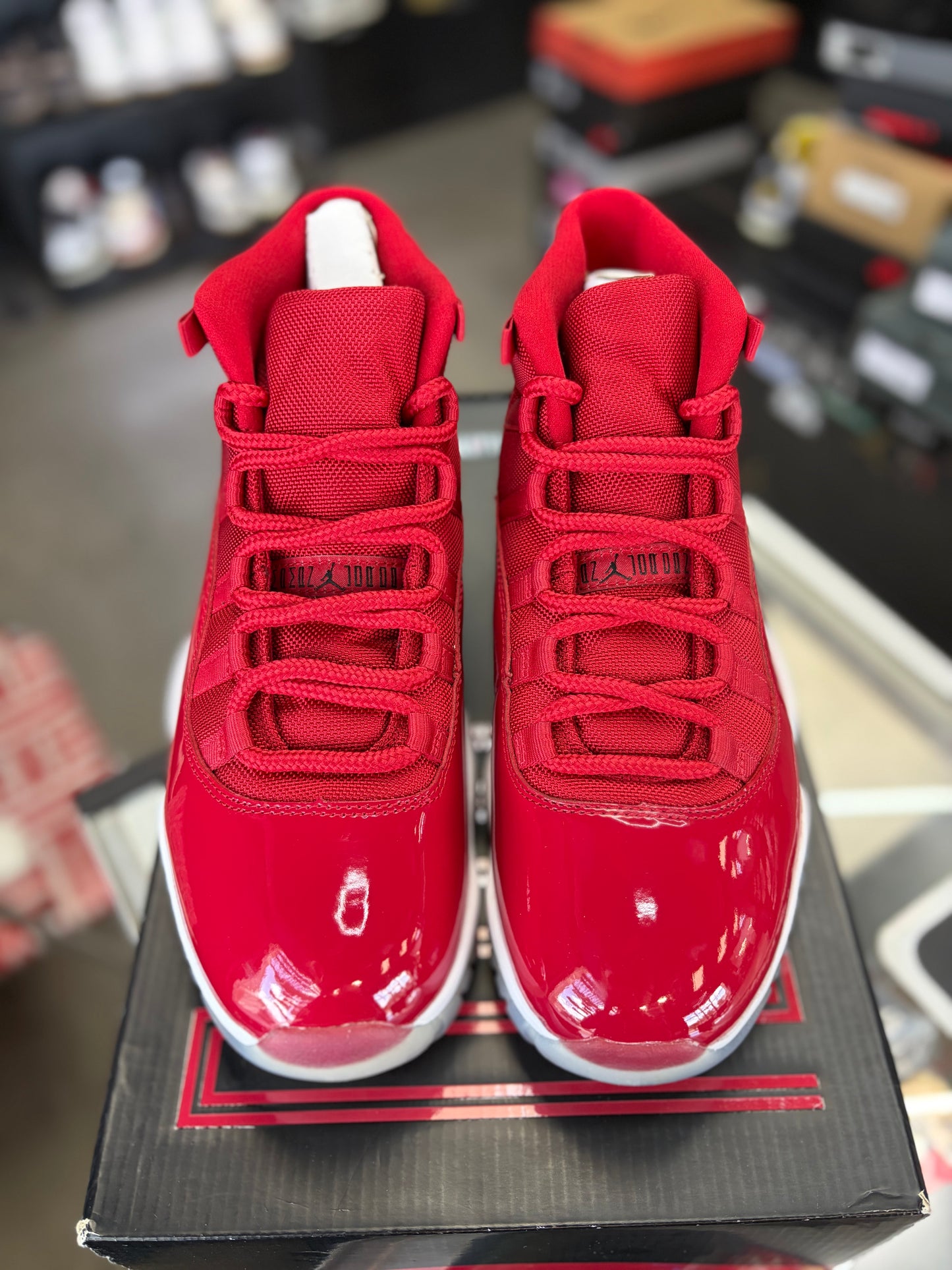 Jordan 11 “Win Like 96” Size 10