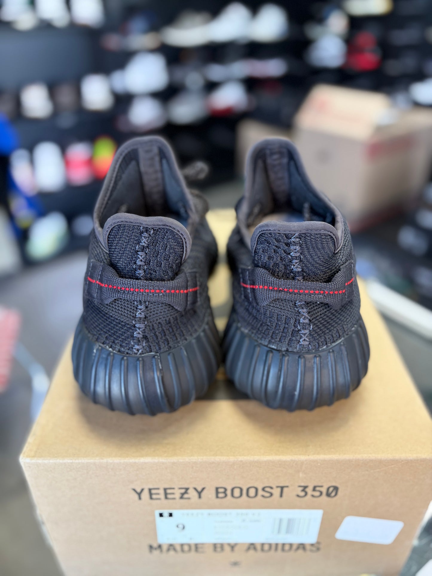Yeezy 350 “Black” Size 9