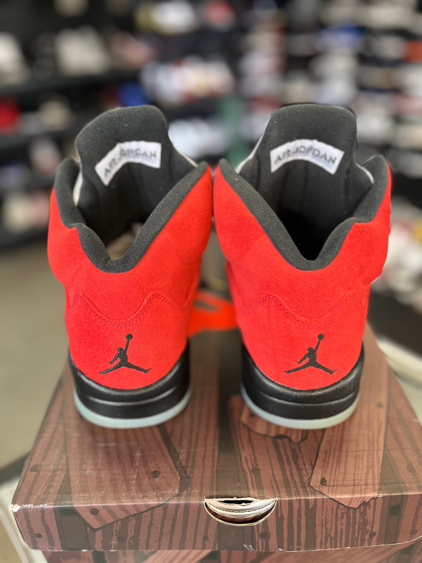 Jordan 5 “Raging Bull” Size 9.5