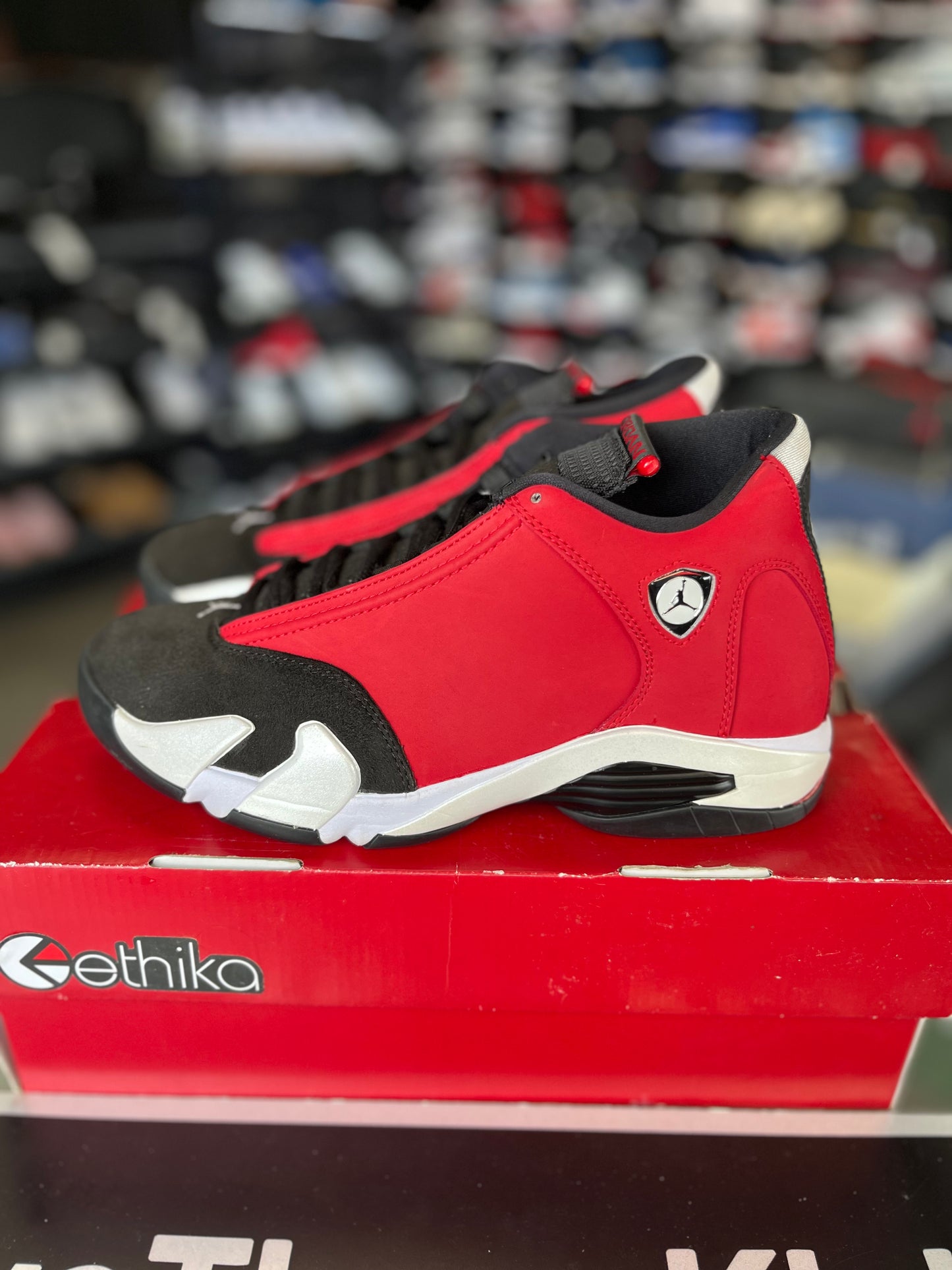 Jordan 14 “Gym Red” Size 8