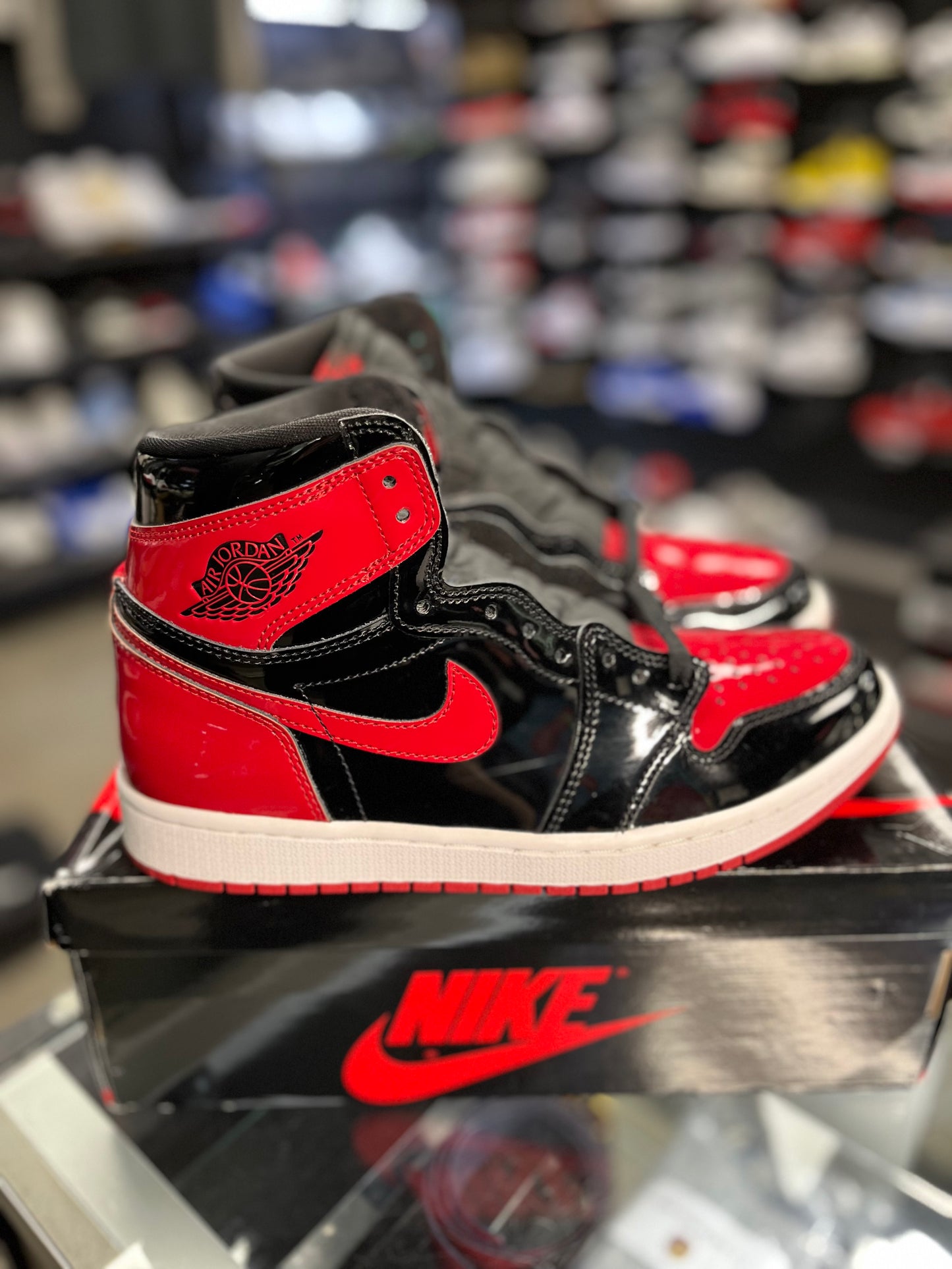Jordan 1 “Patent Bred” Size 9