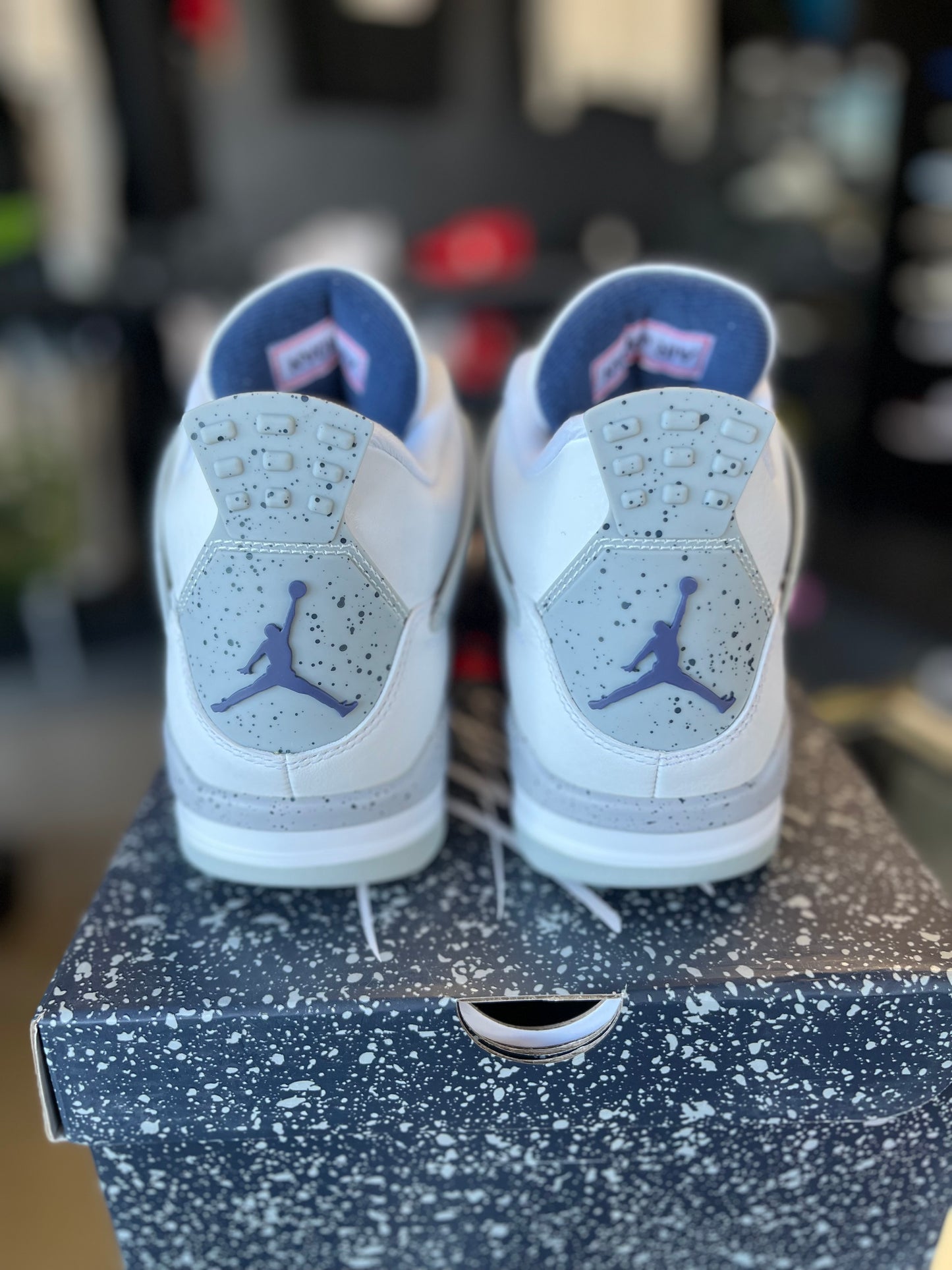 Jordan 4 “Midnight Navy” Size 11