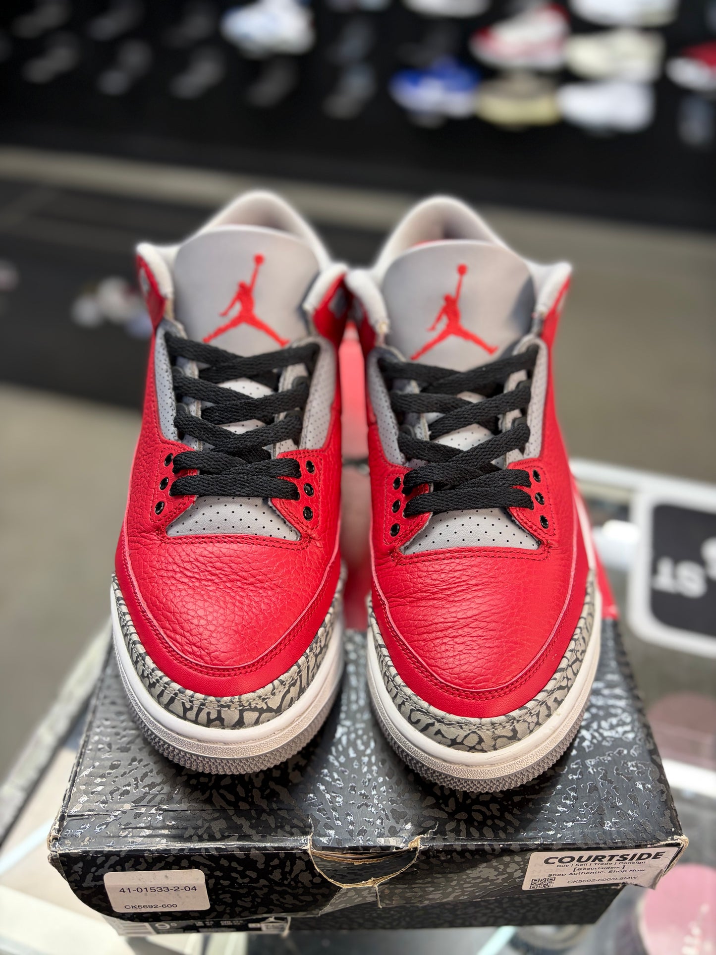 Jordan 3 “Unite SE” Size 9.5