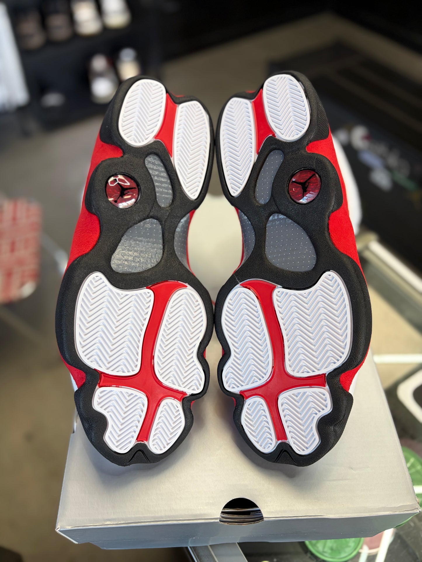 Jordan 13 “Chicago” Size 12