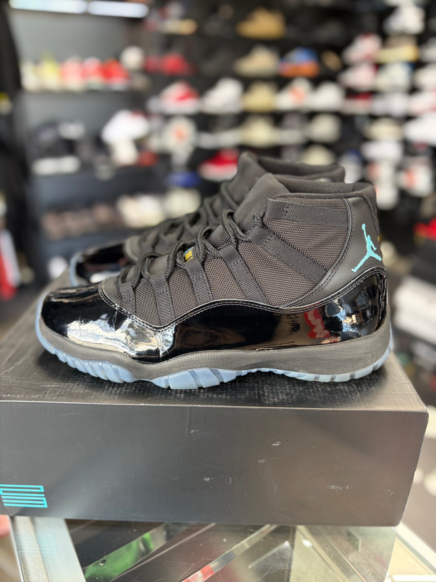 Jordan 11 “Gamma” Size 11