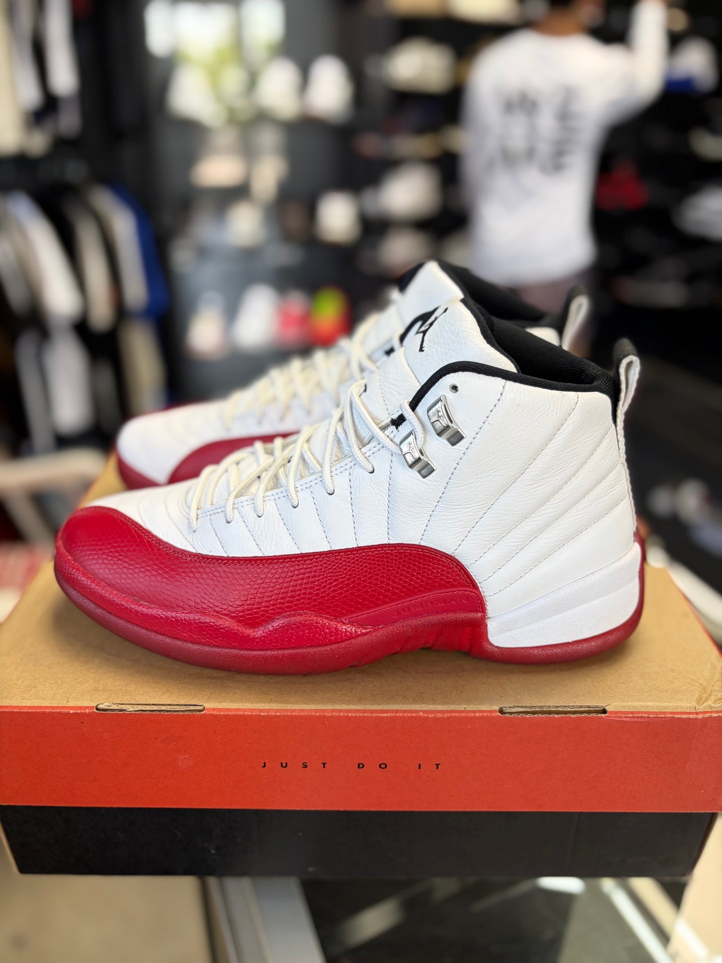 Jordan 12 “Cherry” Size 11.5