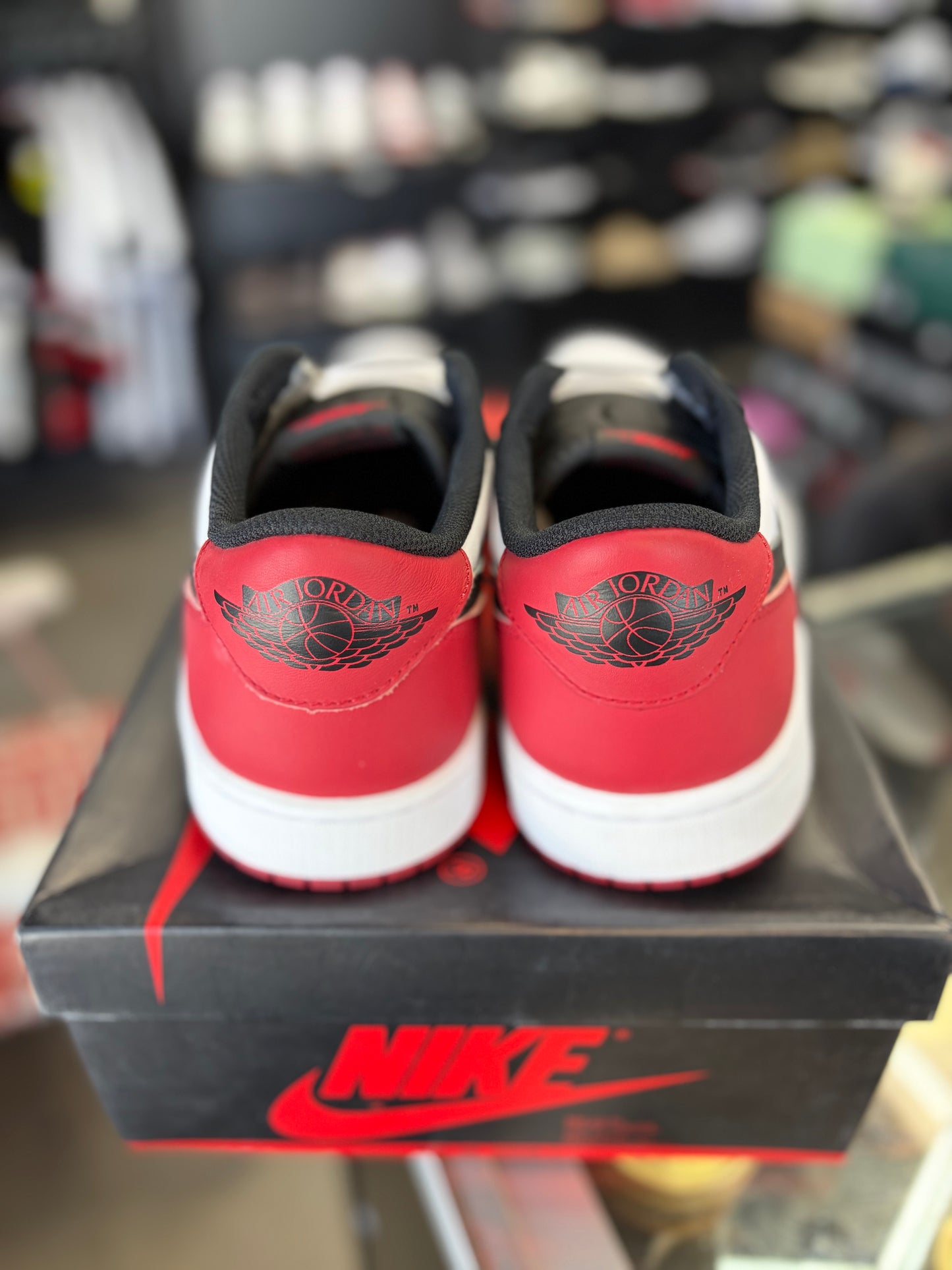 Jordan 1 Low “Black Toe” Size 9