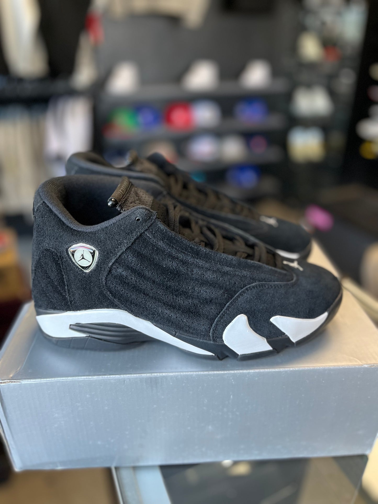 Jordan 14 “Black/White” Size 12