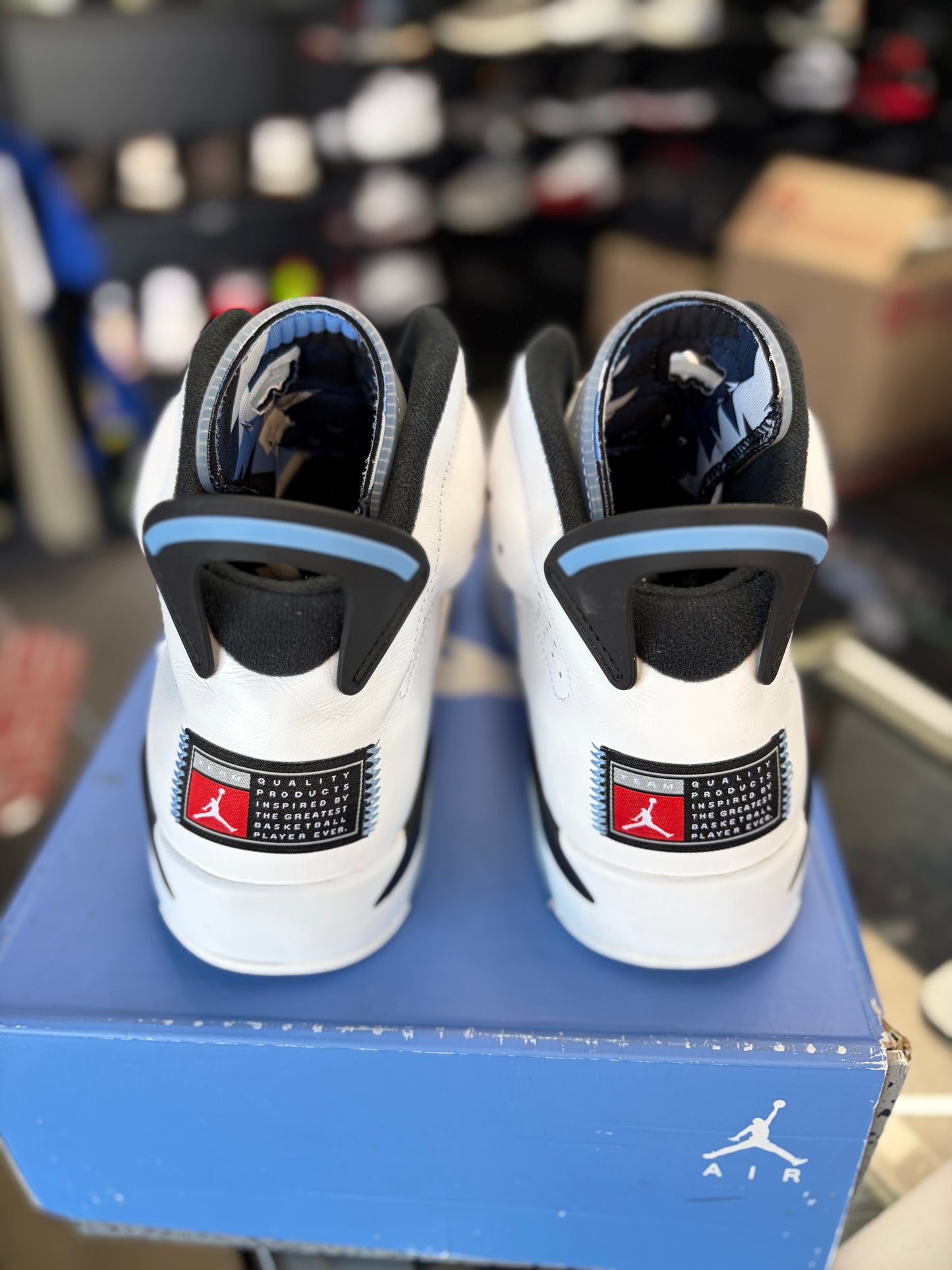 Jordan 6 “UNC” Size 9.5