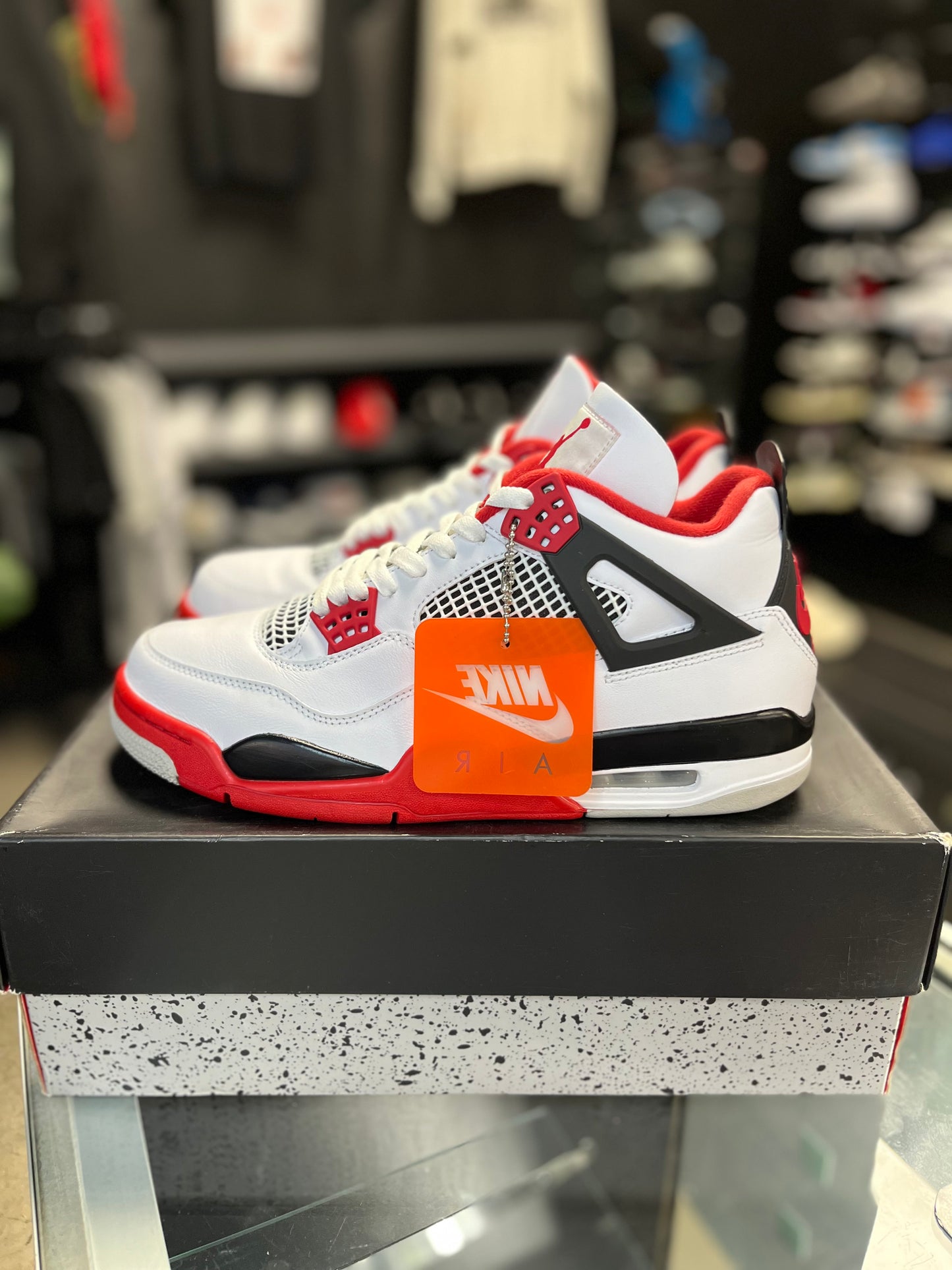 Jordan 4 “Fire Red” (2020) Size 10.5