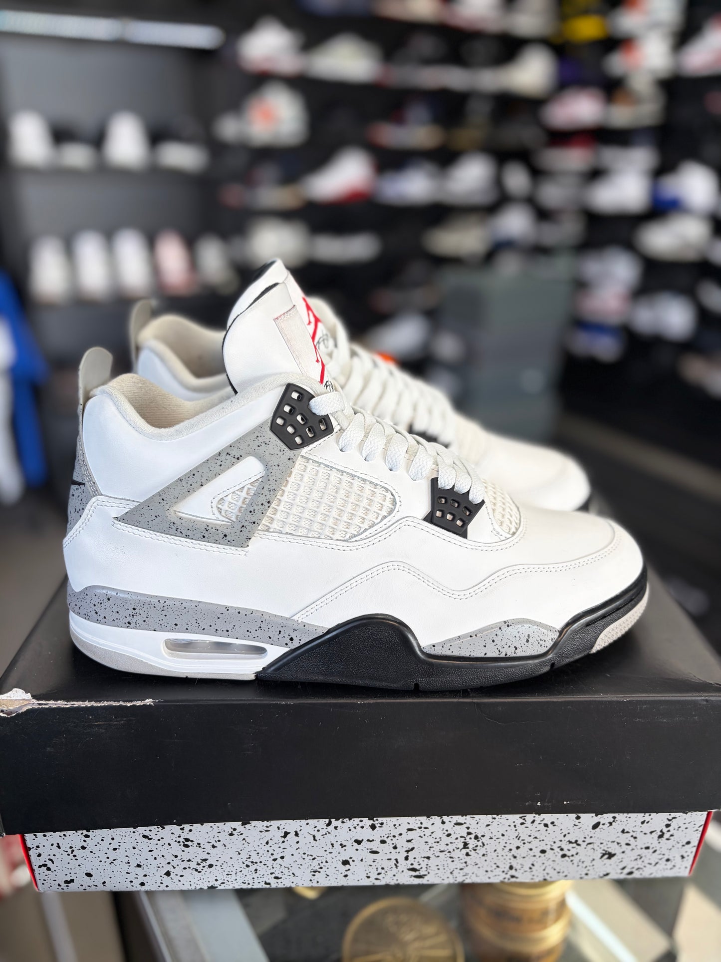 Jordan 4 “White Cement” Size 11
