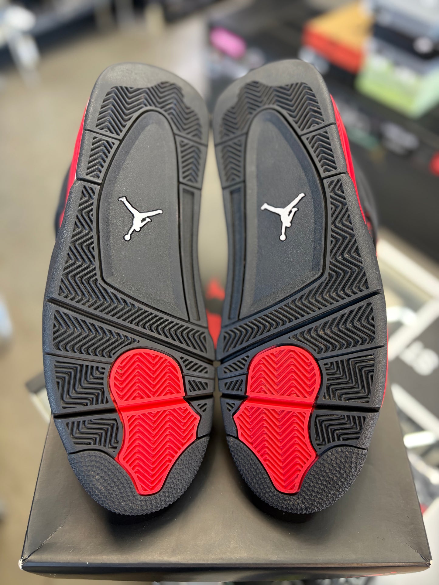 Jordan 4 “Red Thunder” Size 10.5