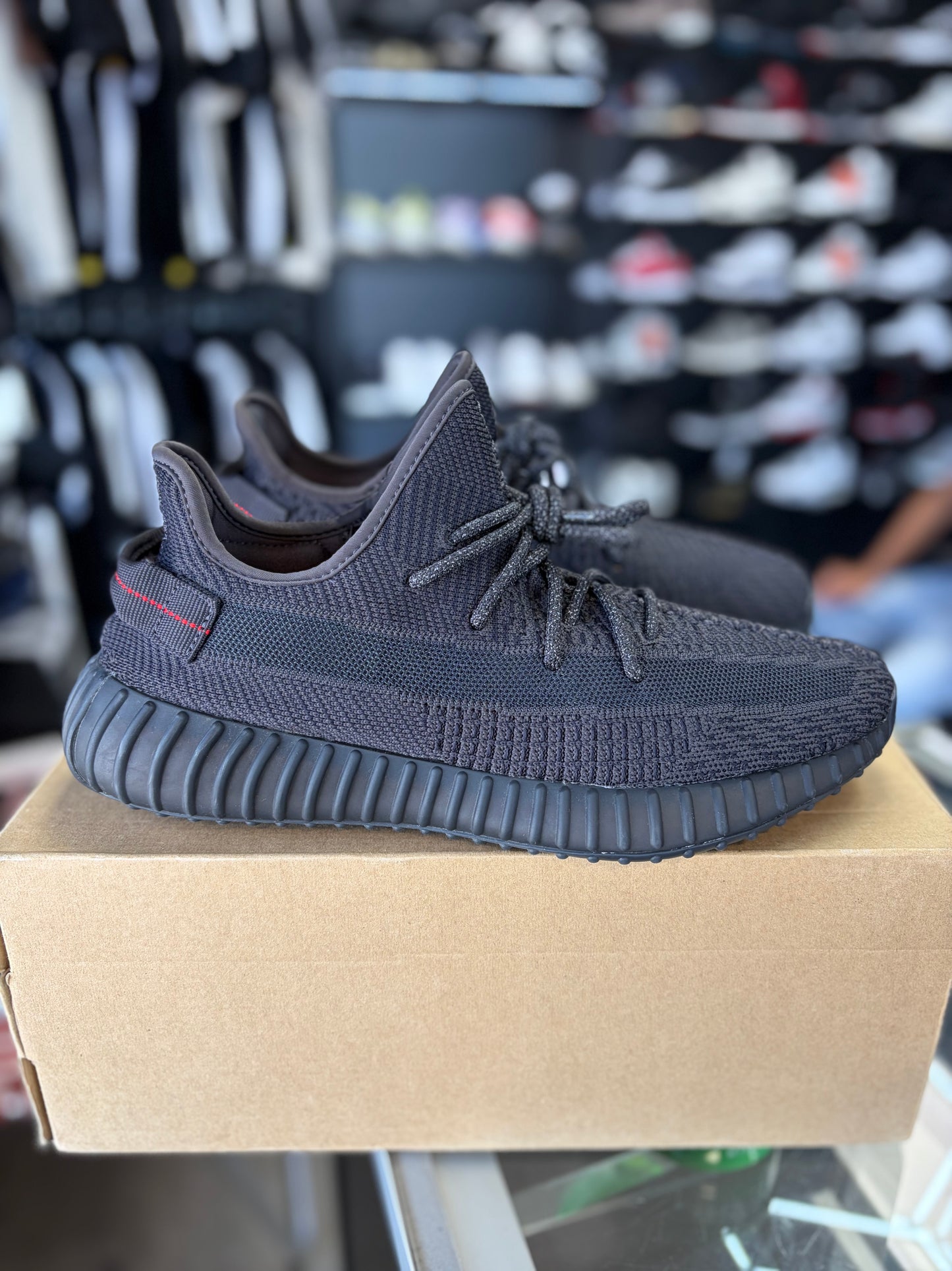 Yeezy 350 “Black N/R” Size 10.5