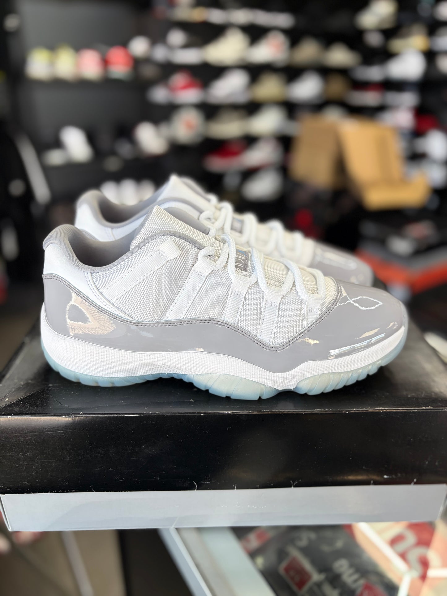 Jordan 11 Low “Cement Grey” Size 9.5