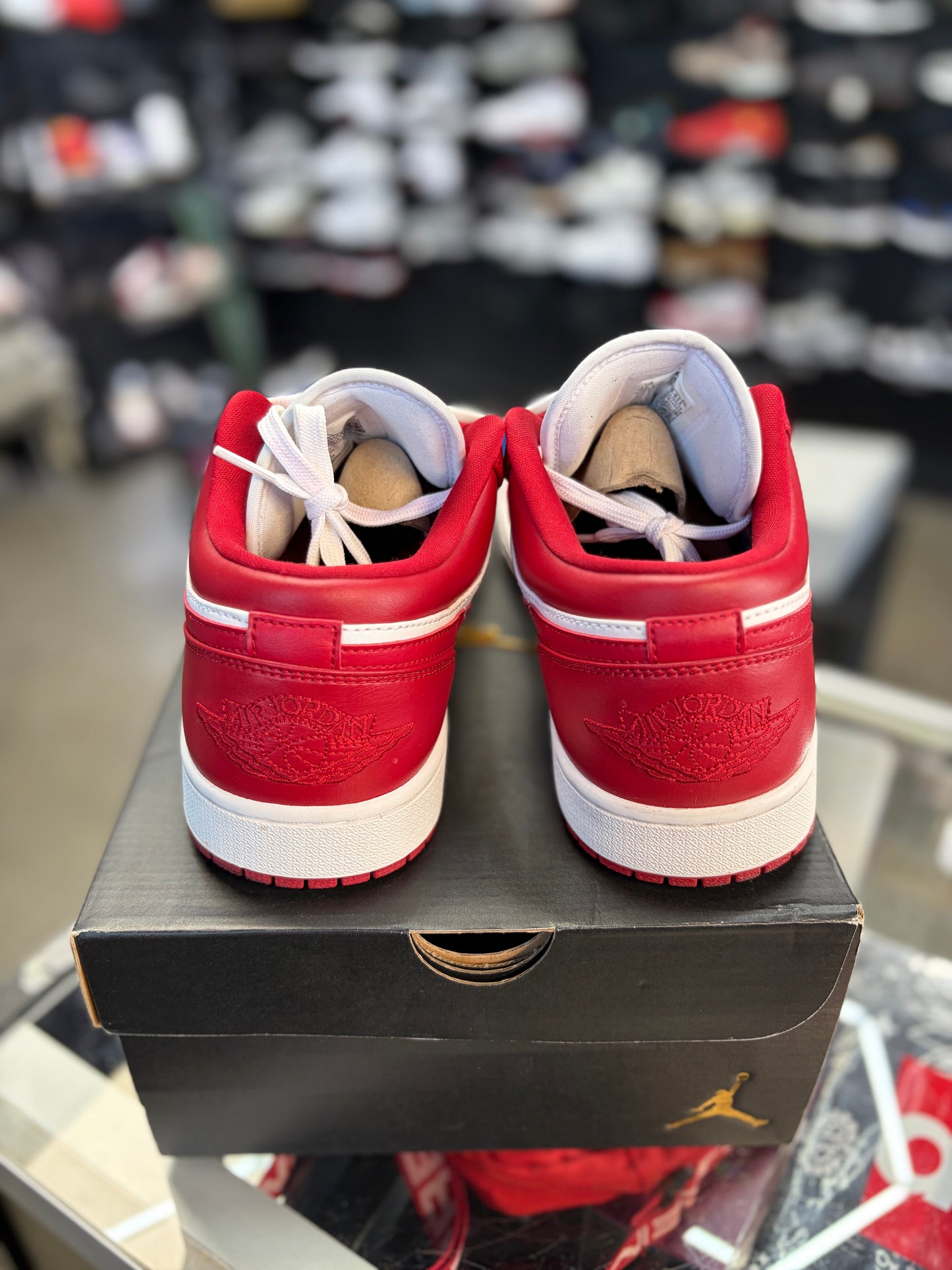 Jordan 1 Low “Gym Red White” Size 10.5