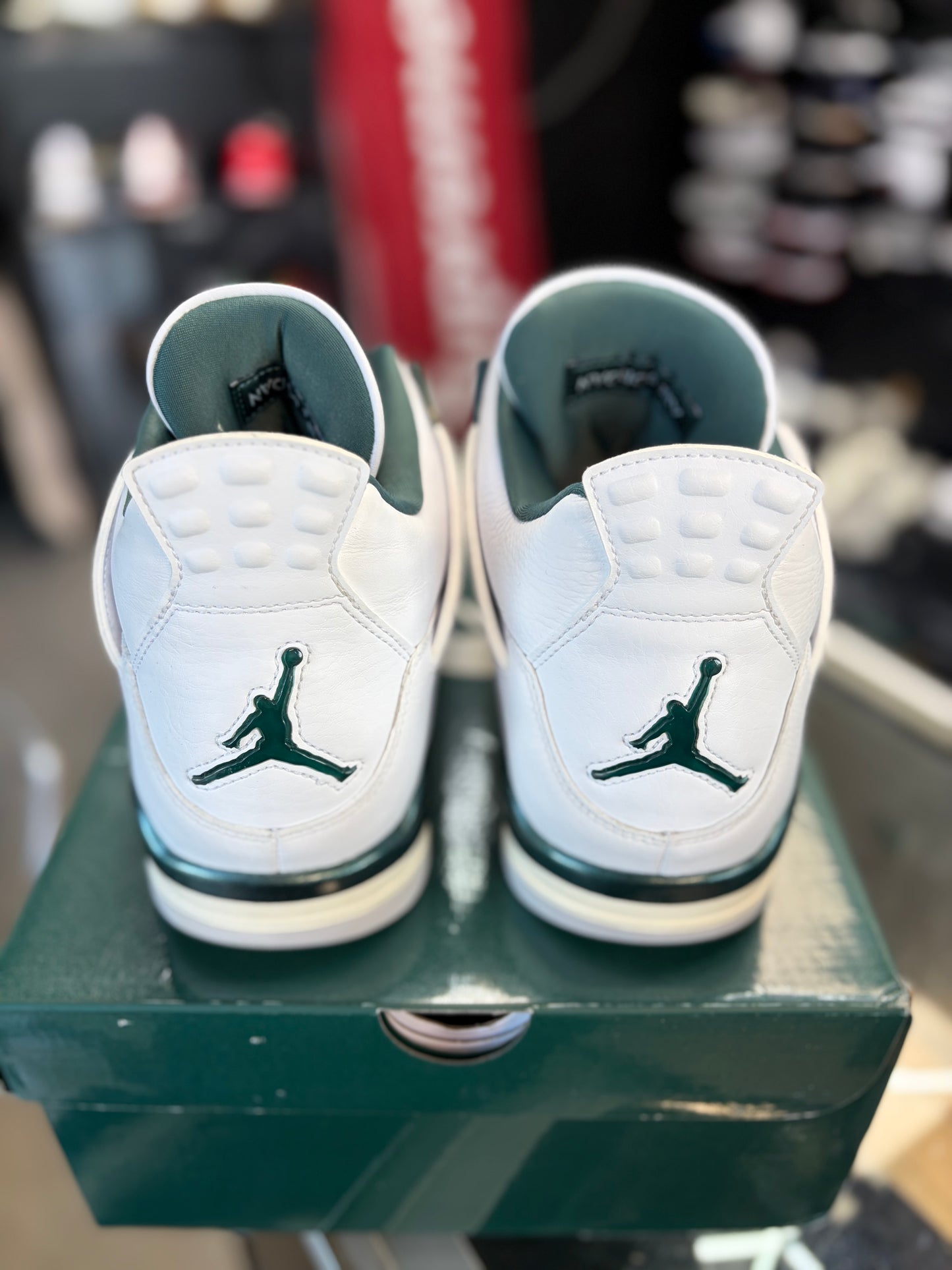 Jordan 4 “Oxidized Green” Size 11