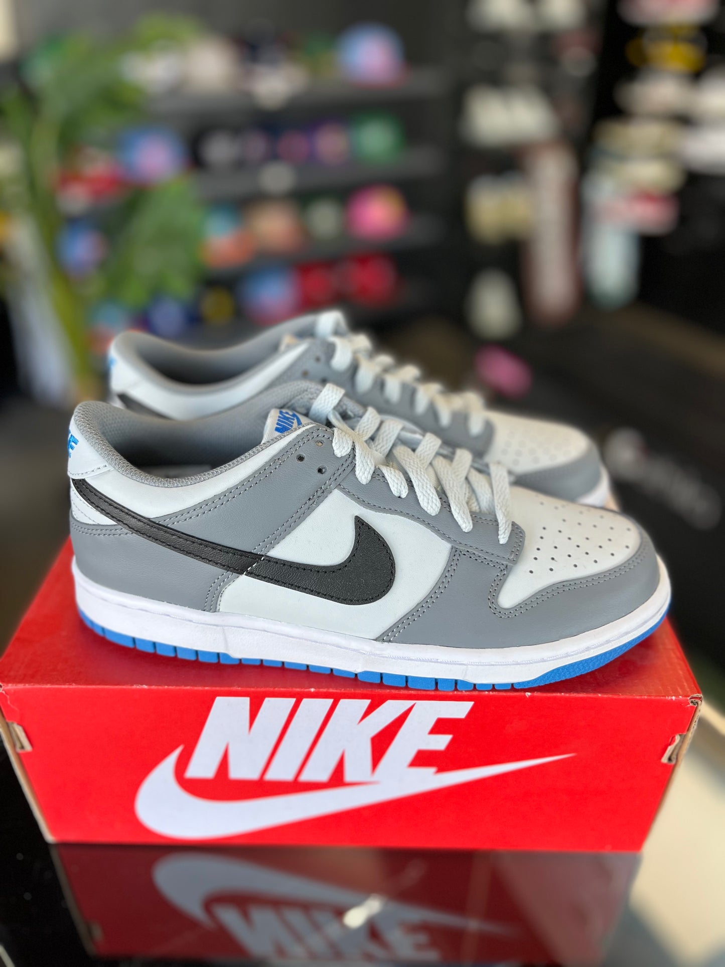 Nike Dunk Low “Photo Blue” Size 7y/8.5w