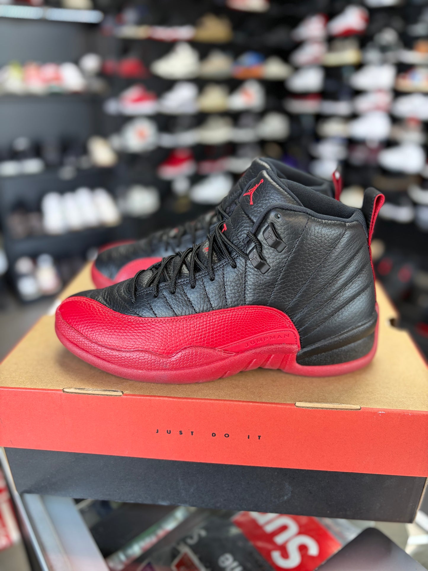 Jordan 12 “Flu Game” (2025) Size 8.5
