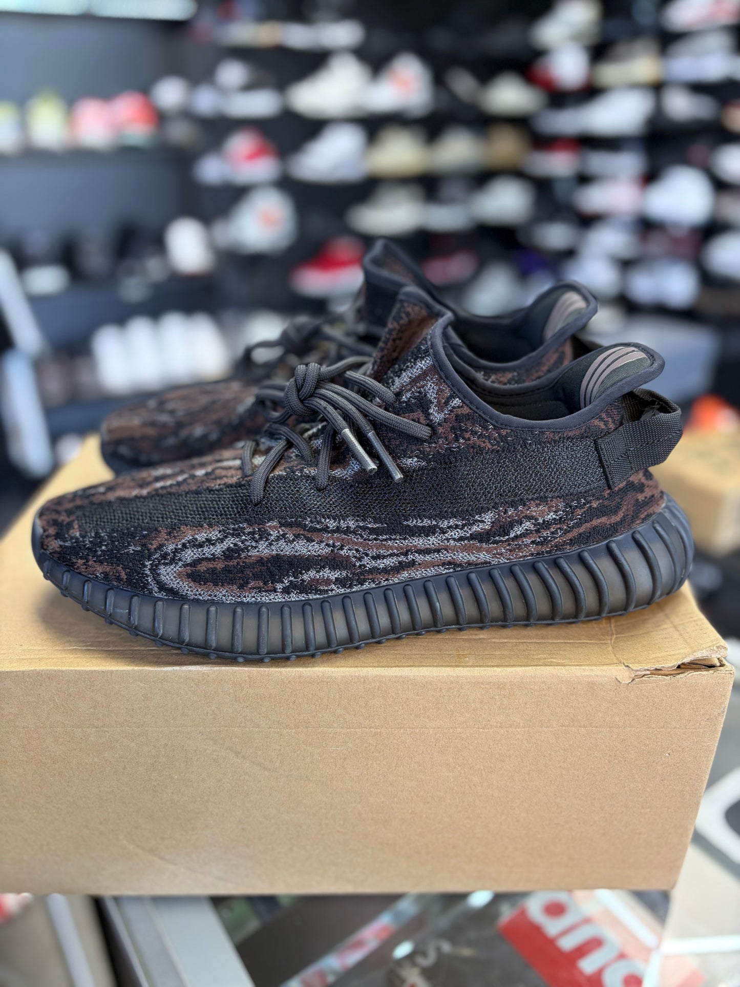 Yeezy 350 “Mx Dark Salt” Size 12