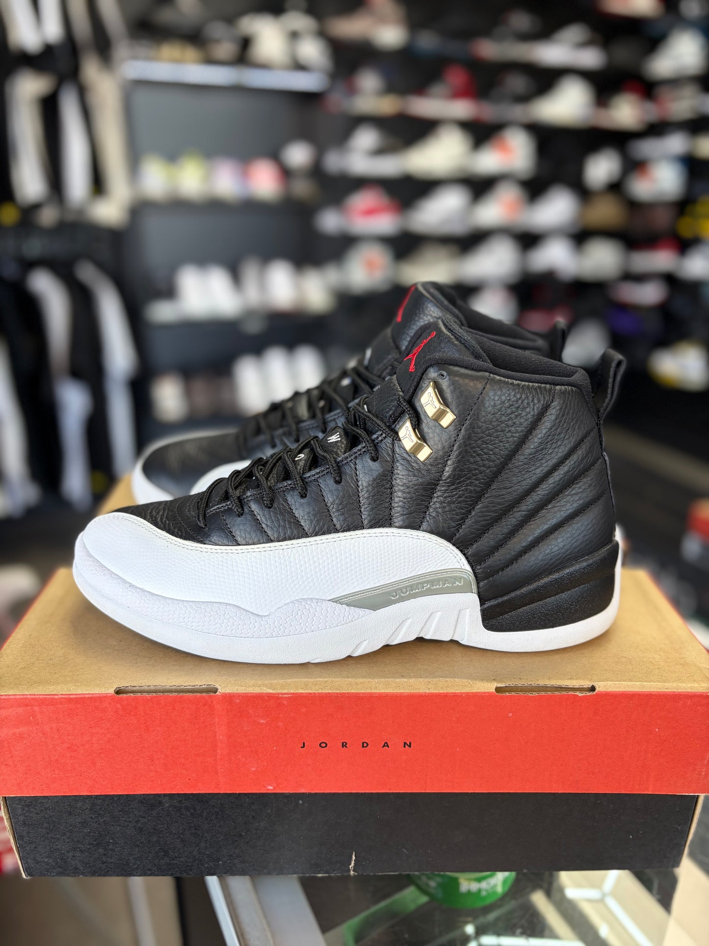 Jordan 12 “Playoffs” Size 11