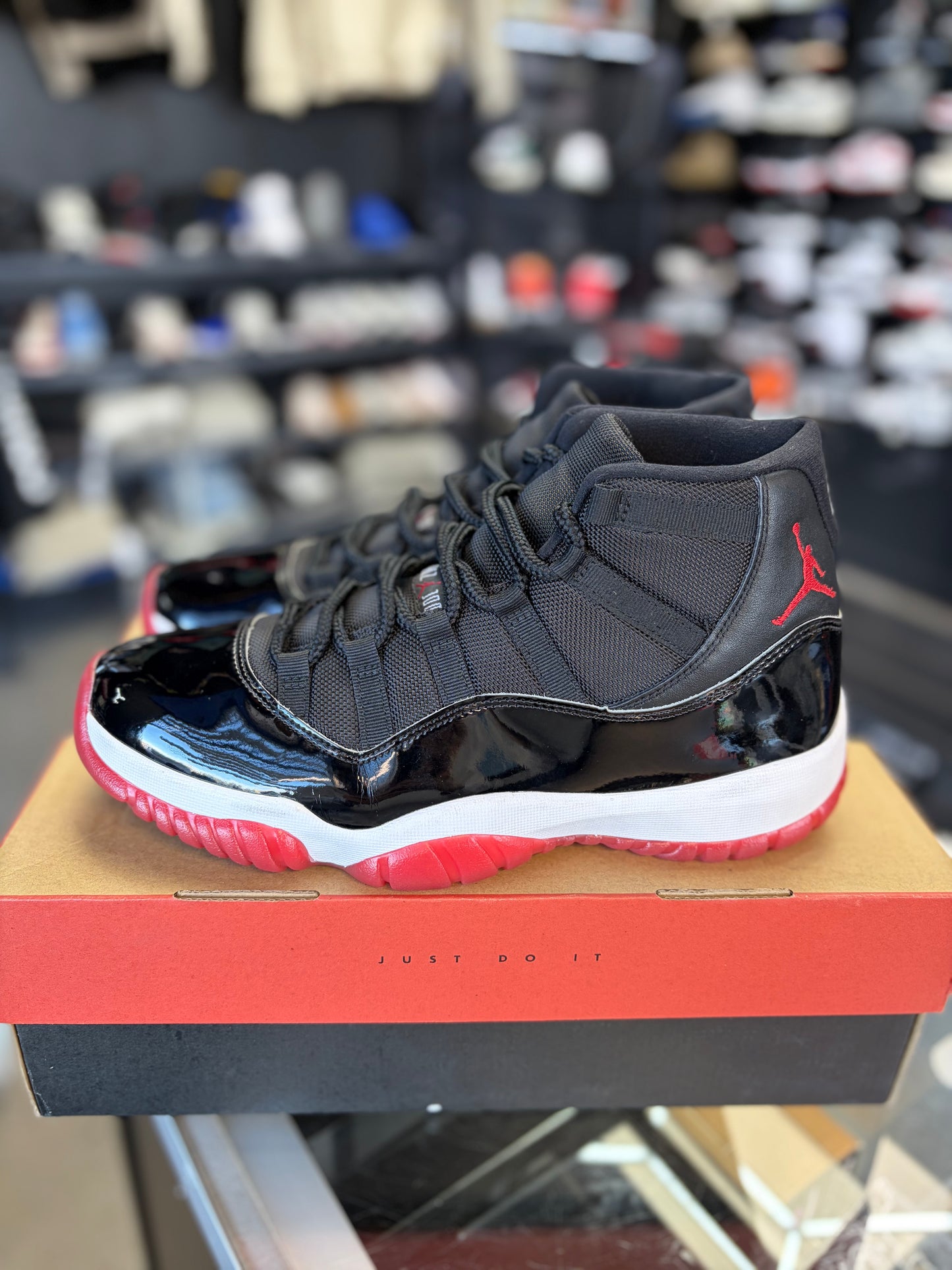 Jordan 11 “Bred” (2019) Size 10.5