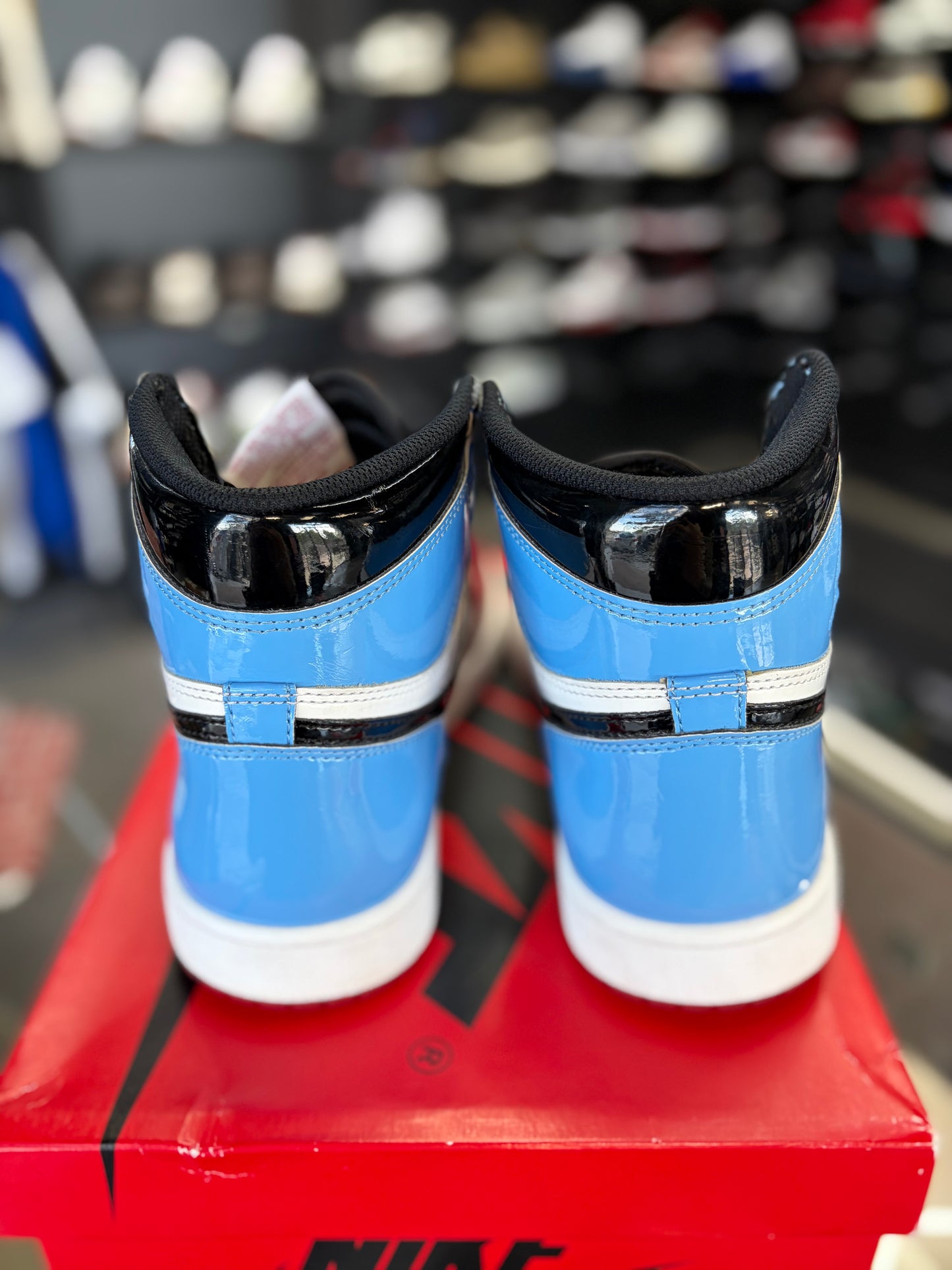 Jordan 1 “Fearless” Size 9