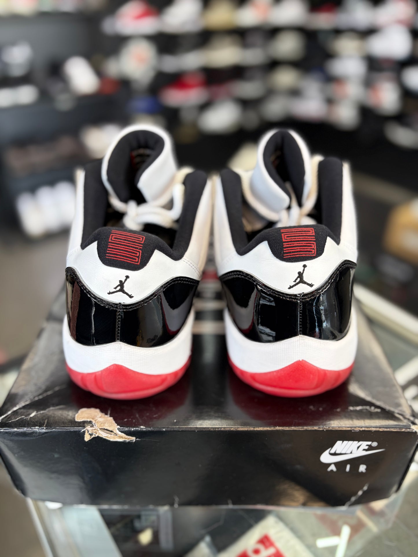 Jordan 11 Low “Concord Bred” Size 10