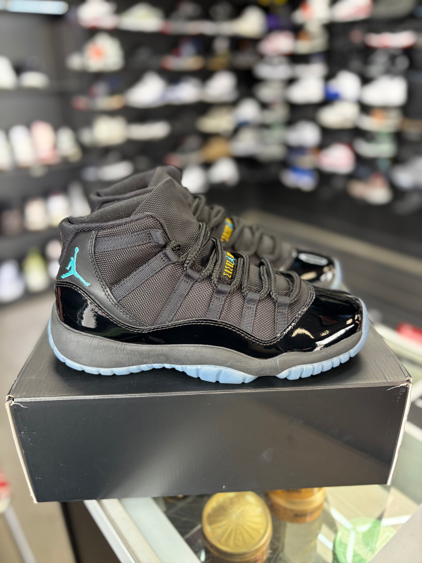Jordan 11 “Gamma” (Gs) Size 7y/8.5w