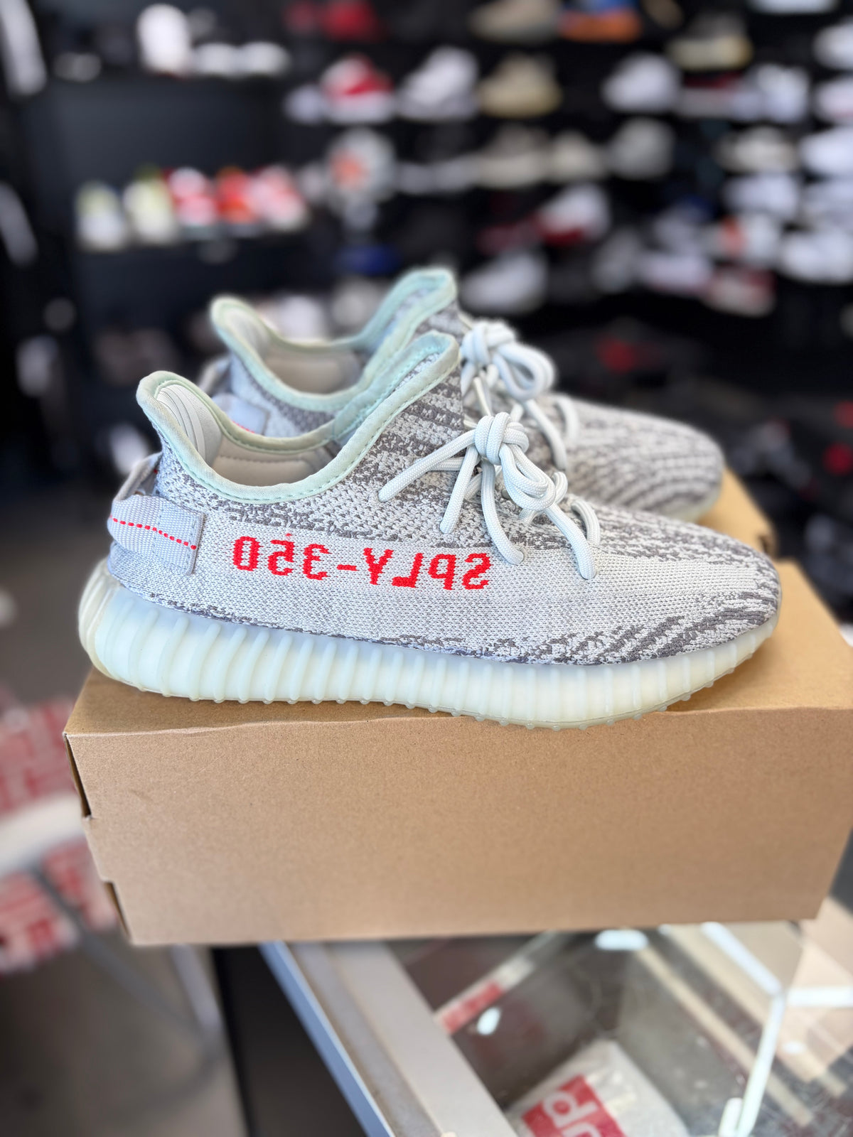 Yeezy 350 “Blue Tint” Size 8