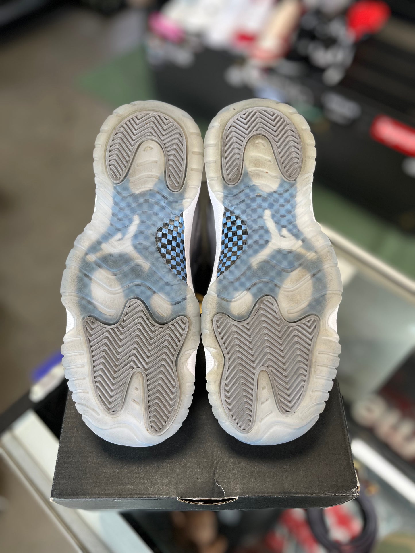 Jordan 11 Low “Cement Grey” (Gs) Size 4.5y / 6w