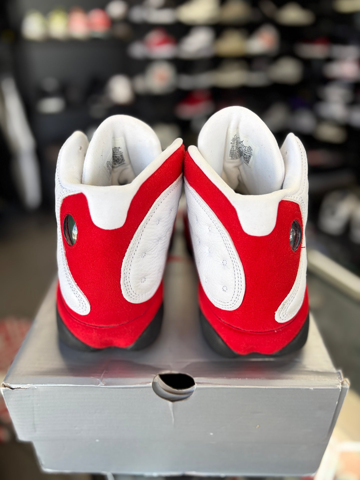 Jordan 13 “Chicago” Size 10.5