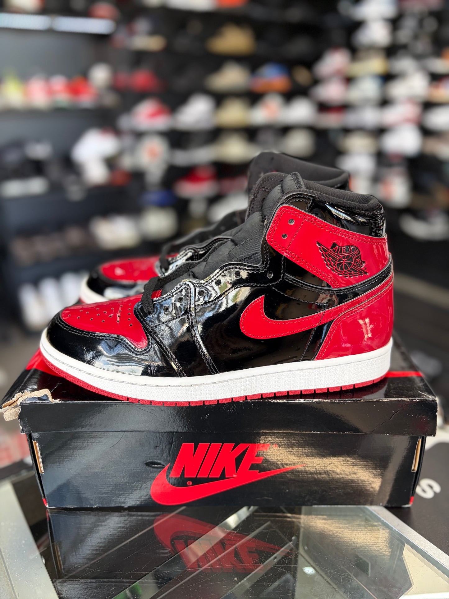 Jordan 1 “Patent Bred” Size 9.5