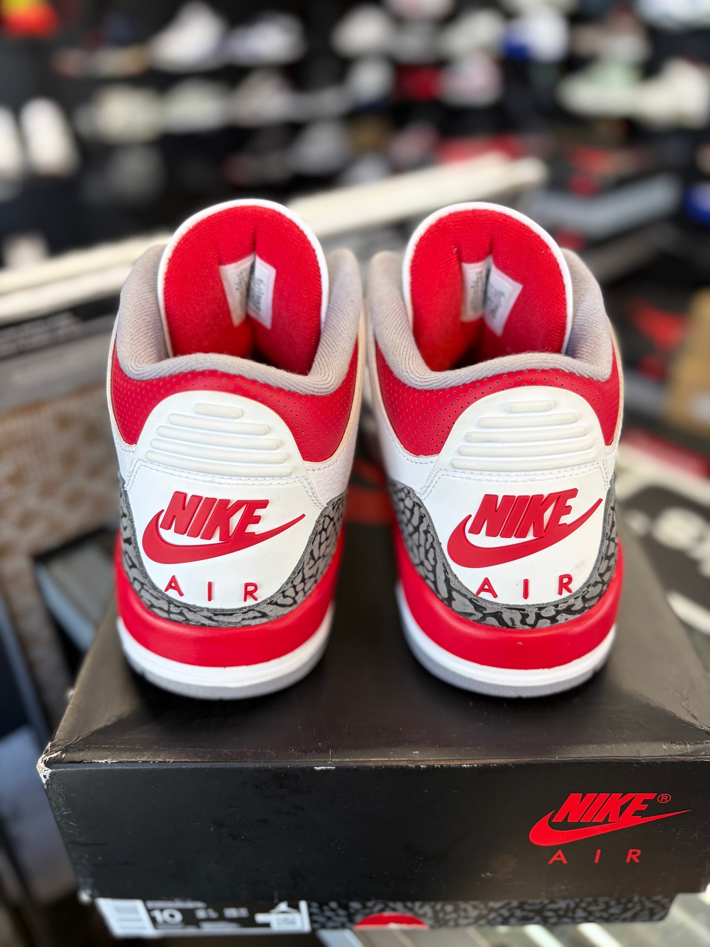 Jordan 3 “Fire Red” Size 10