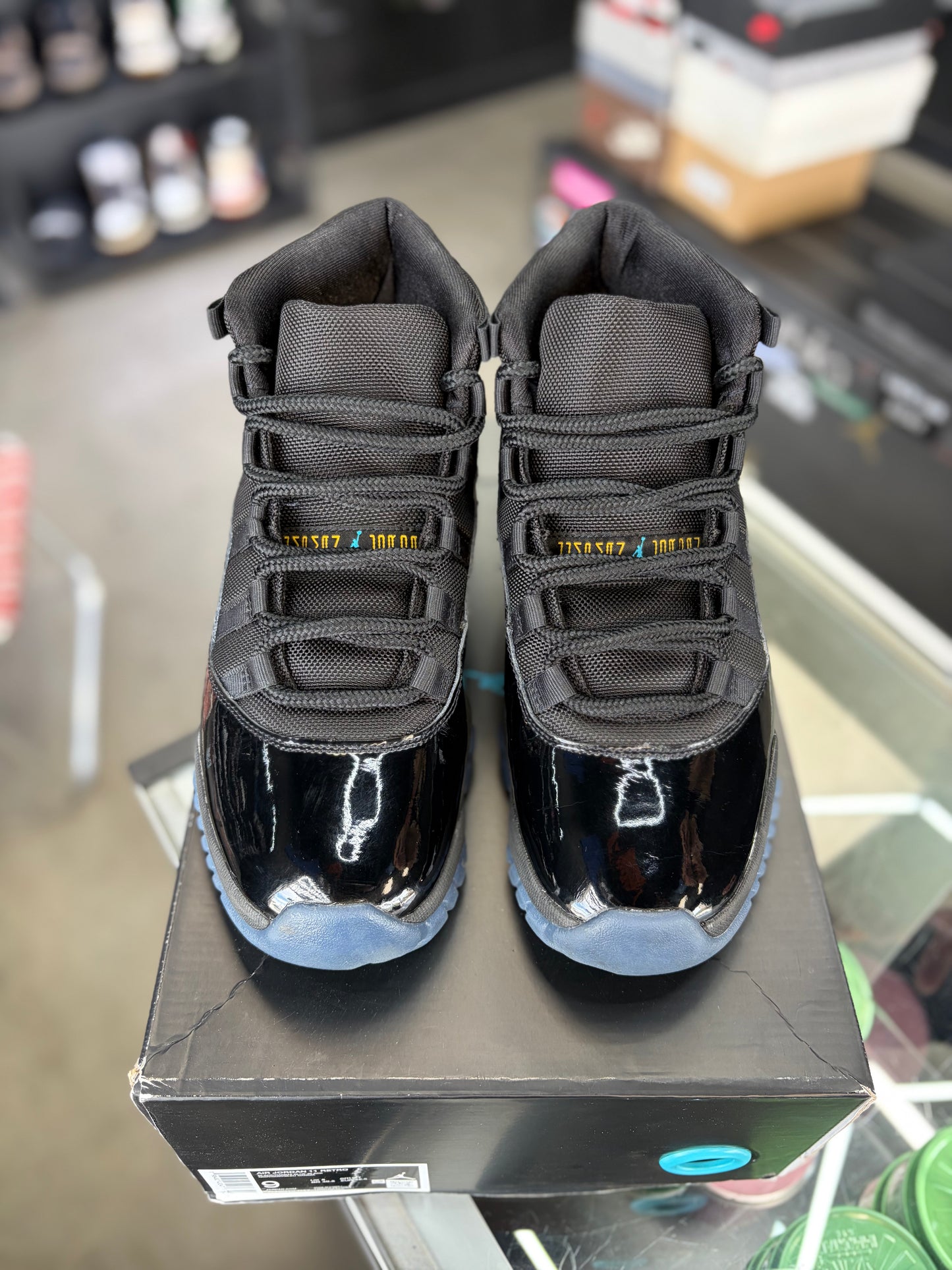 Jordan 11 “Gamma” Size 9