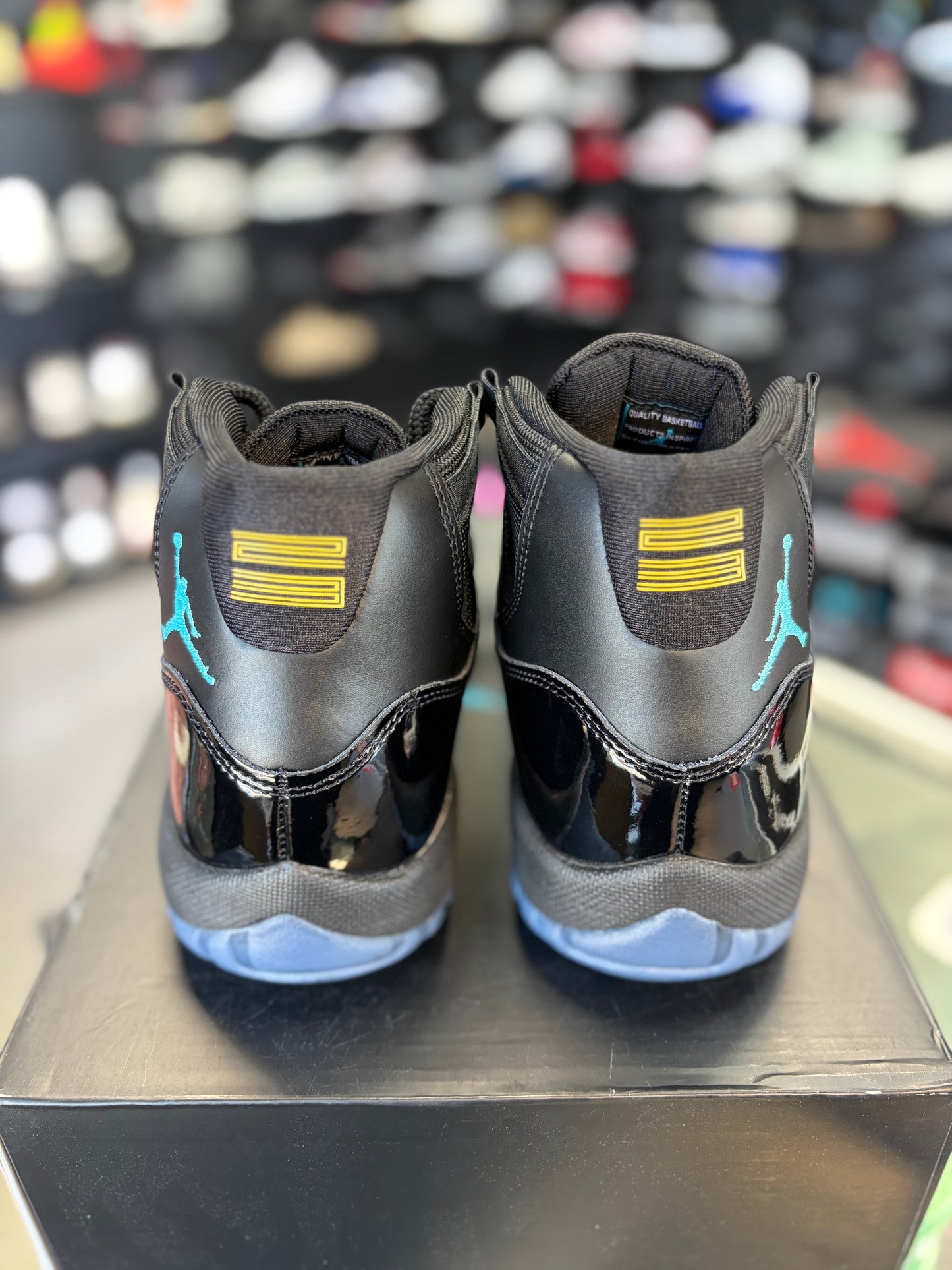 Jordan 11 “Gamma” Size 8