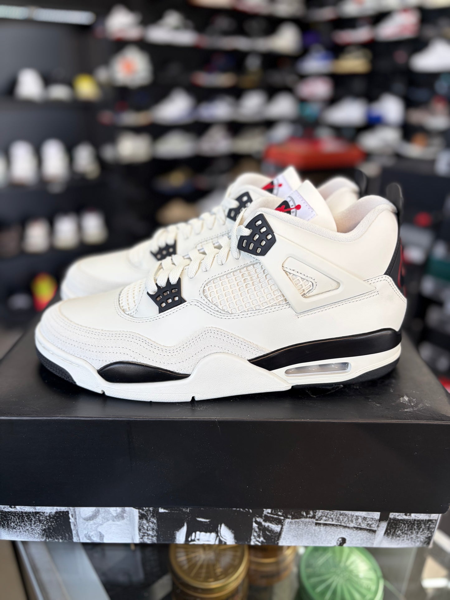 Jordan 4 “Flight Club” Size 12