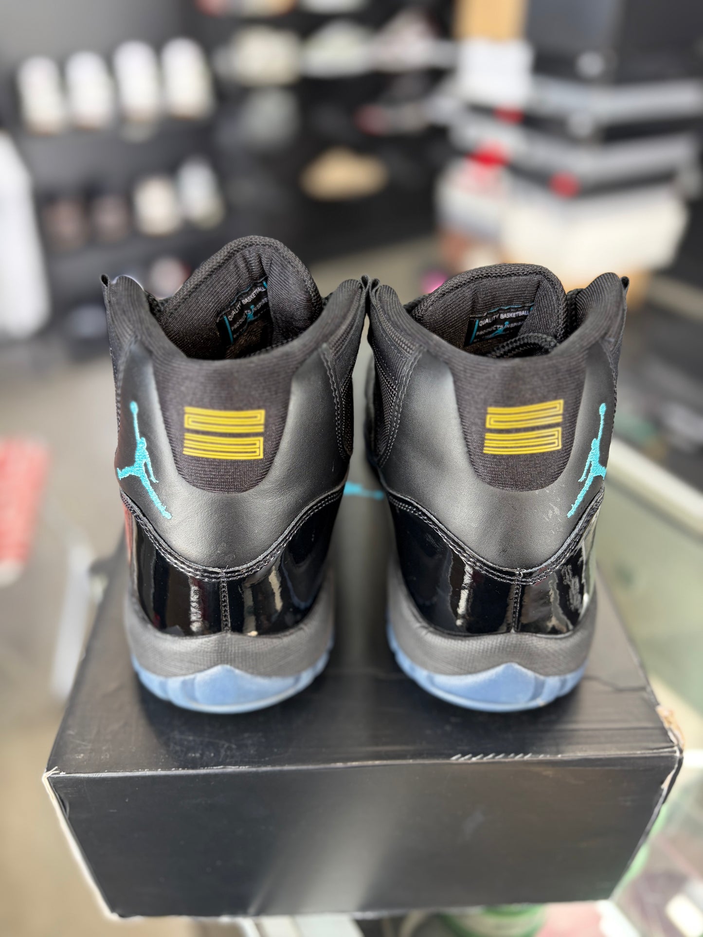Jordan 11 “Gamma” Size 9